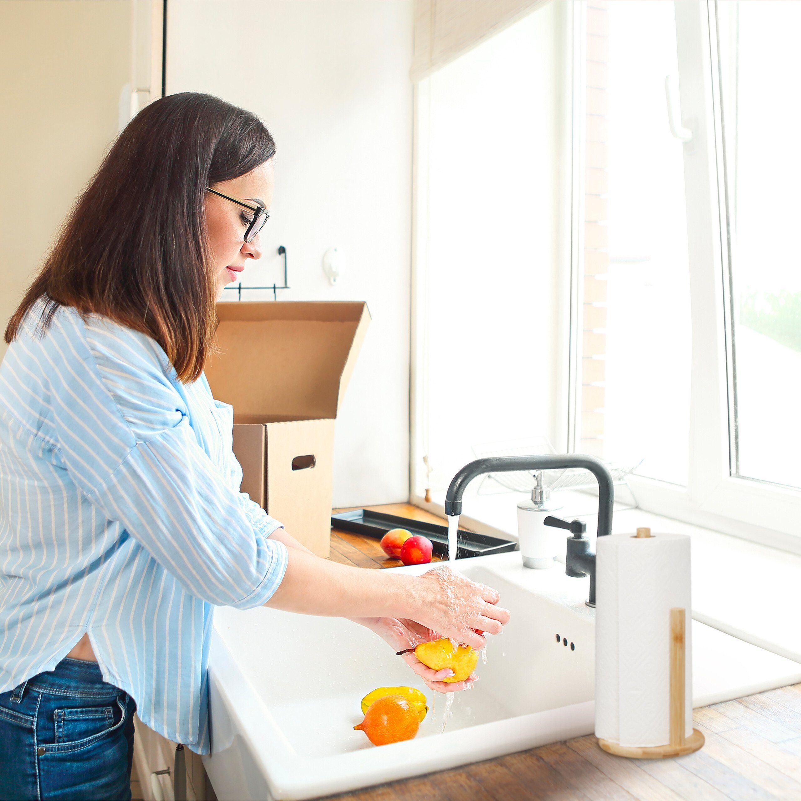 relaxdays Küchenrollenhalter mit Abrollstopp