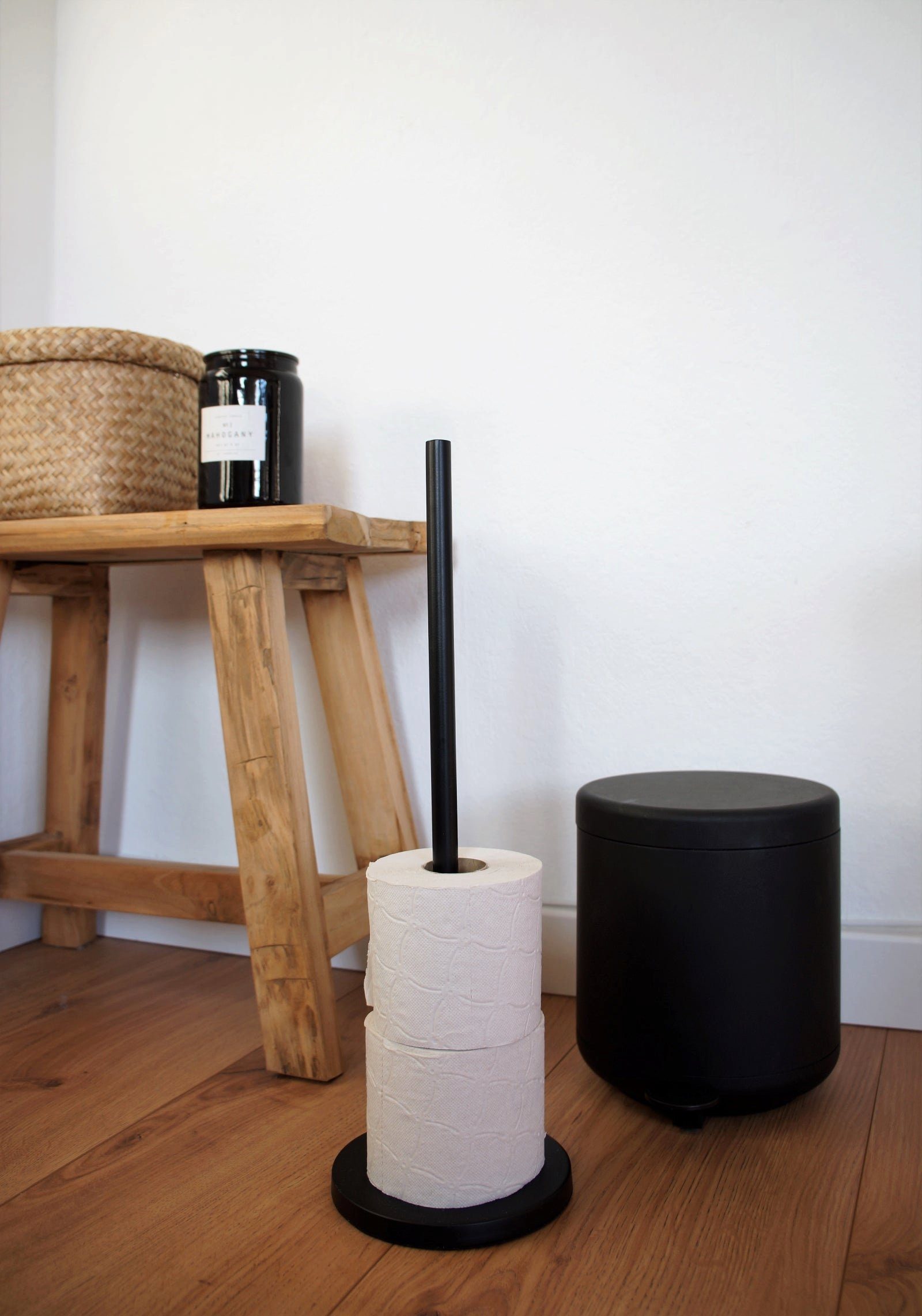 LaLe Living Toiletten-Ersatzrollenhalter Nuri in Schwarz, 46 x 15 cm, aus Eisen