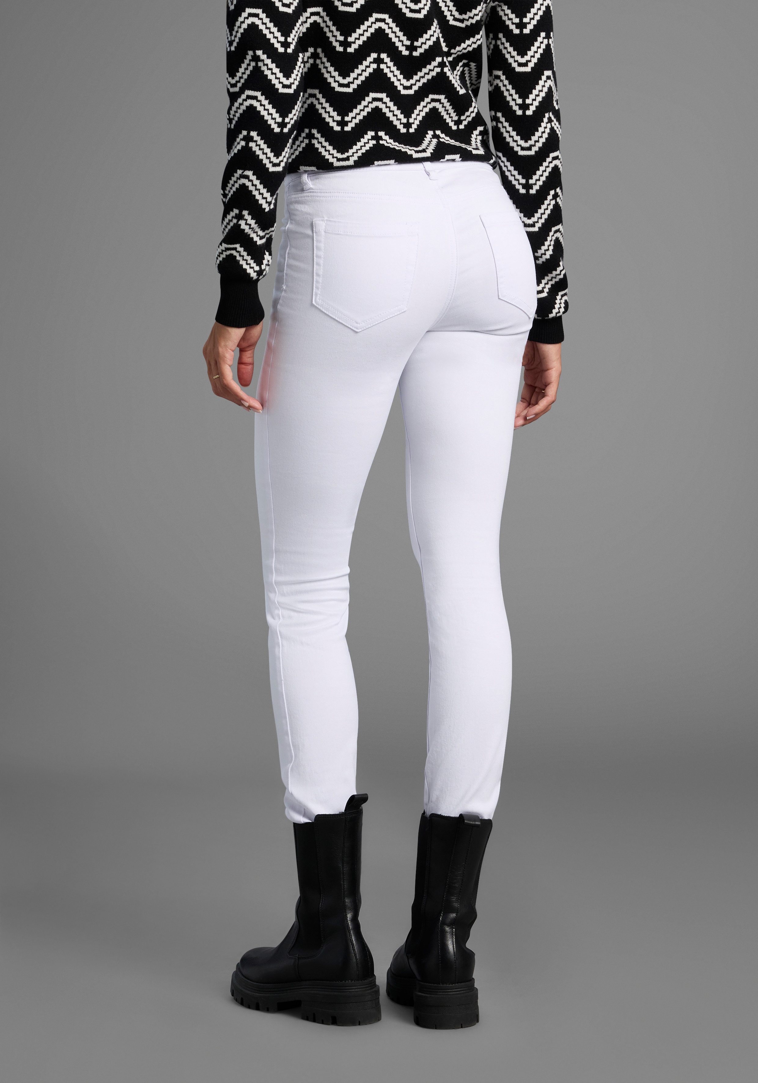 Arizona Skinny-fit-Jeans Ultra-Stretch extra-enger Beinverlauf, normale Lei günstig online kaufen