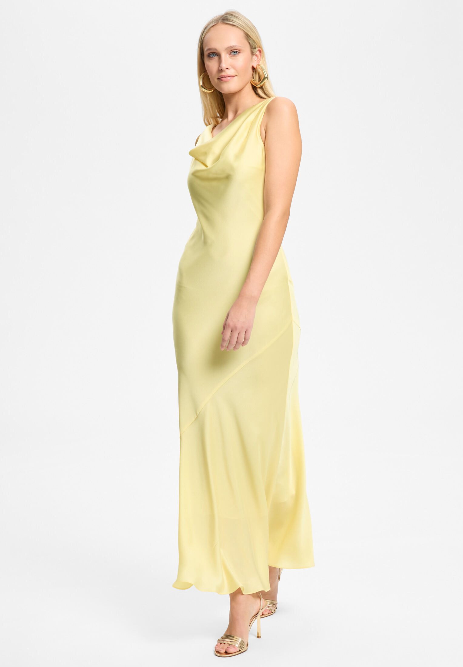 SWING Abendkleid - Abendkleid aus Satin mit Wasserfall Ausschnitt Figurbetonte Passform – Bild 5 von 5