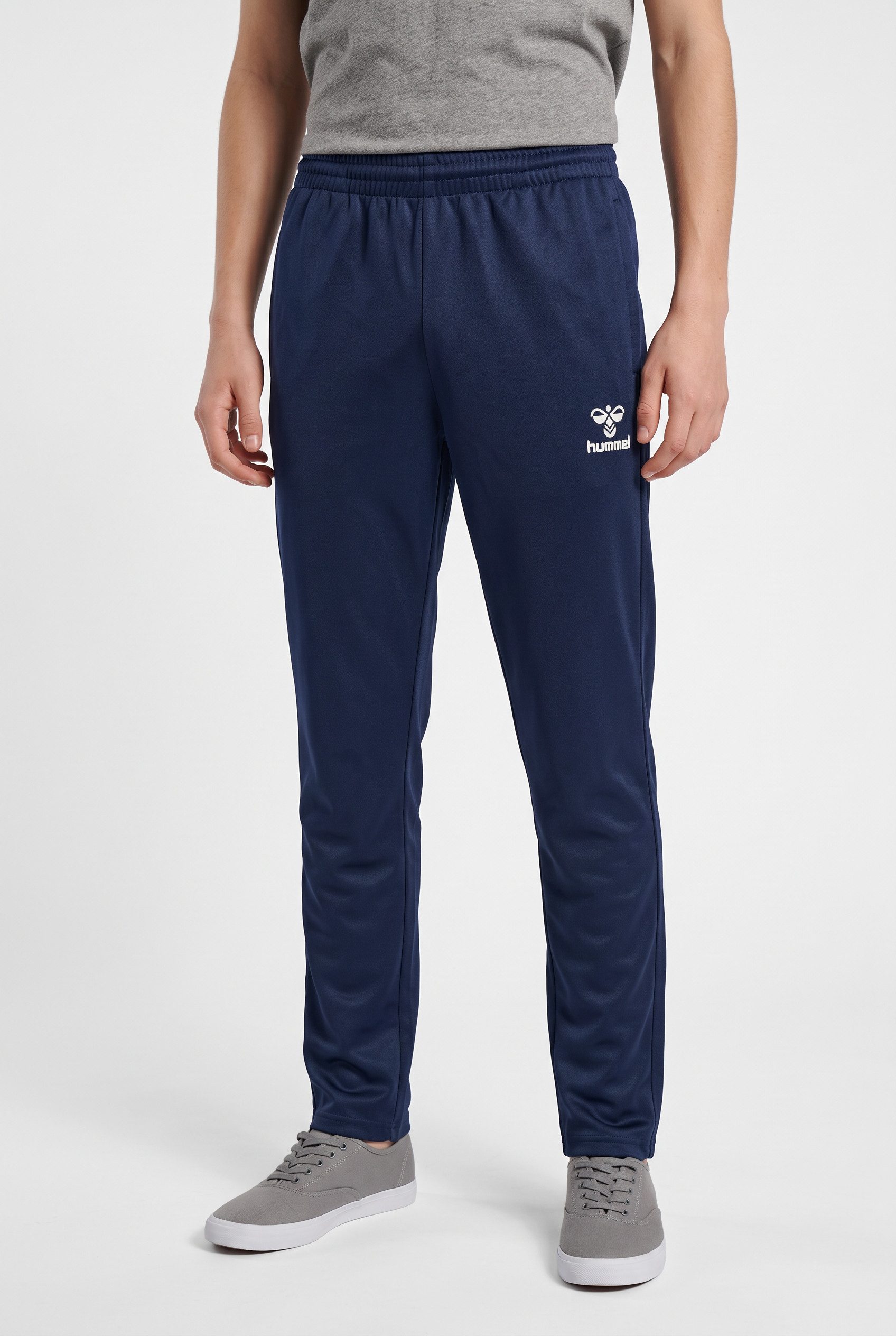 hummel Trainingshose HMLESSENTIAL TRAINING PANTS KIDS mit BEECOOL® Technologie, aus Interlock-Material