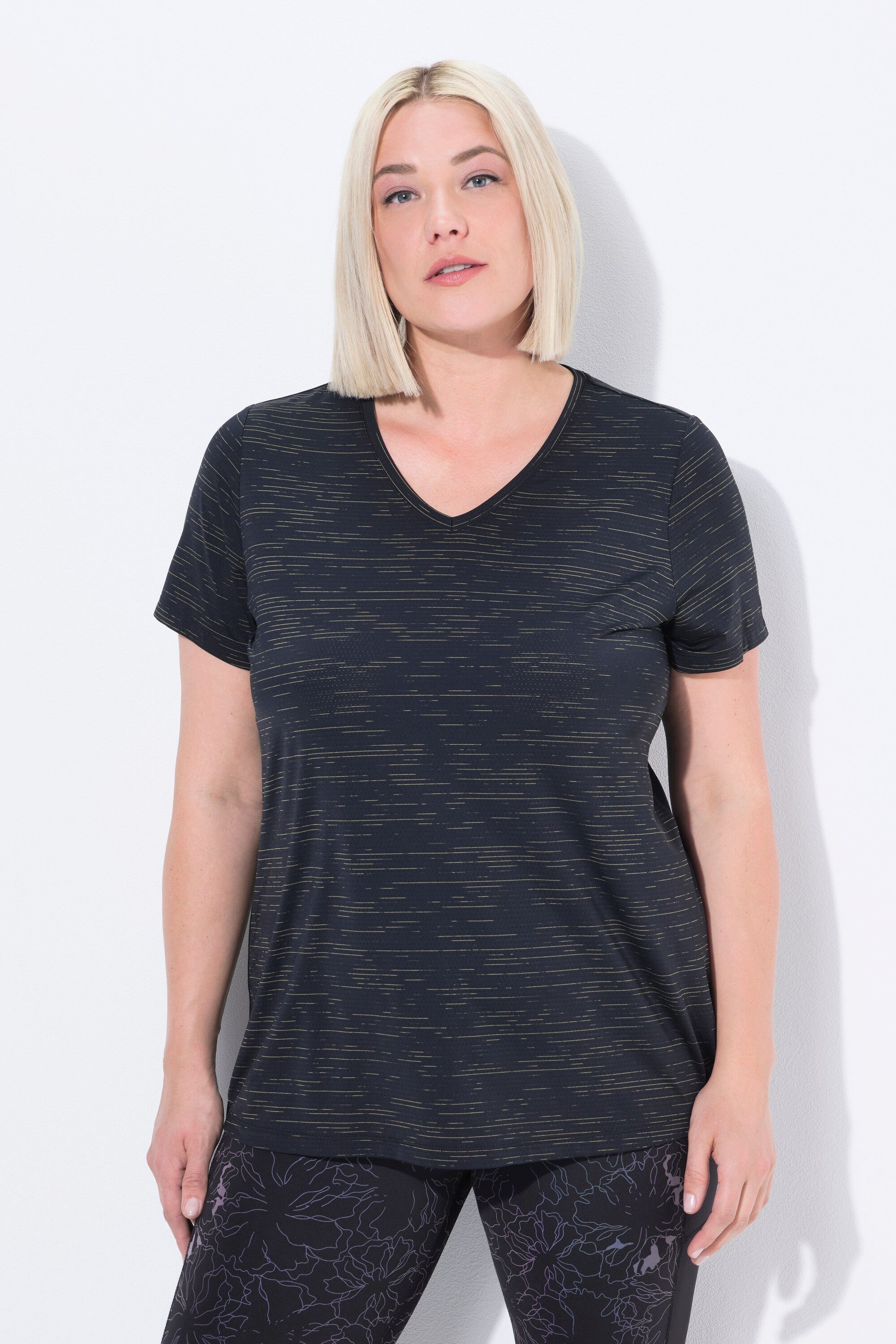 Ulla Popken T-Shirt Funktionsshirt Mesheinsätze V-Ausschnitt günstig online kaufen
