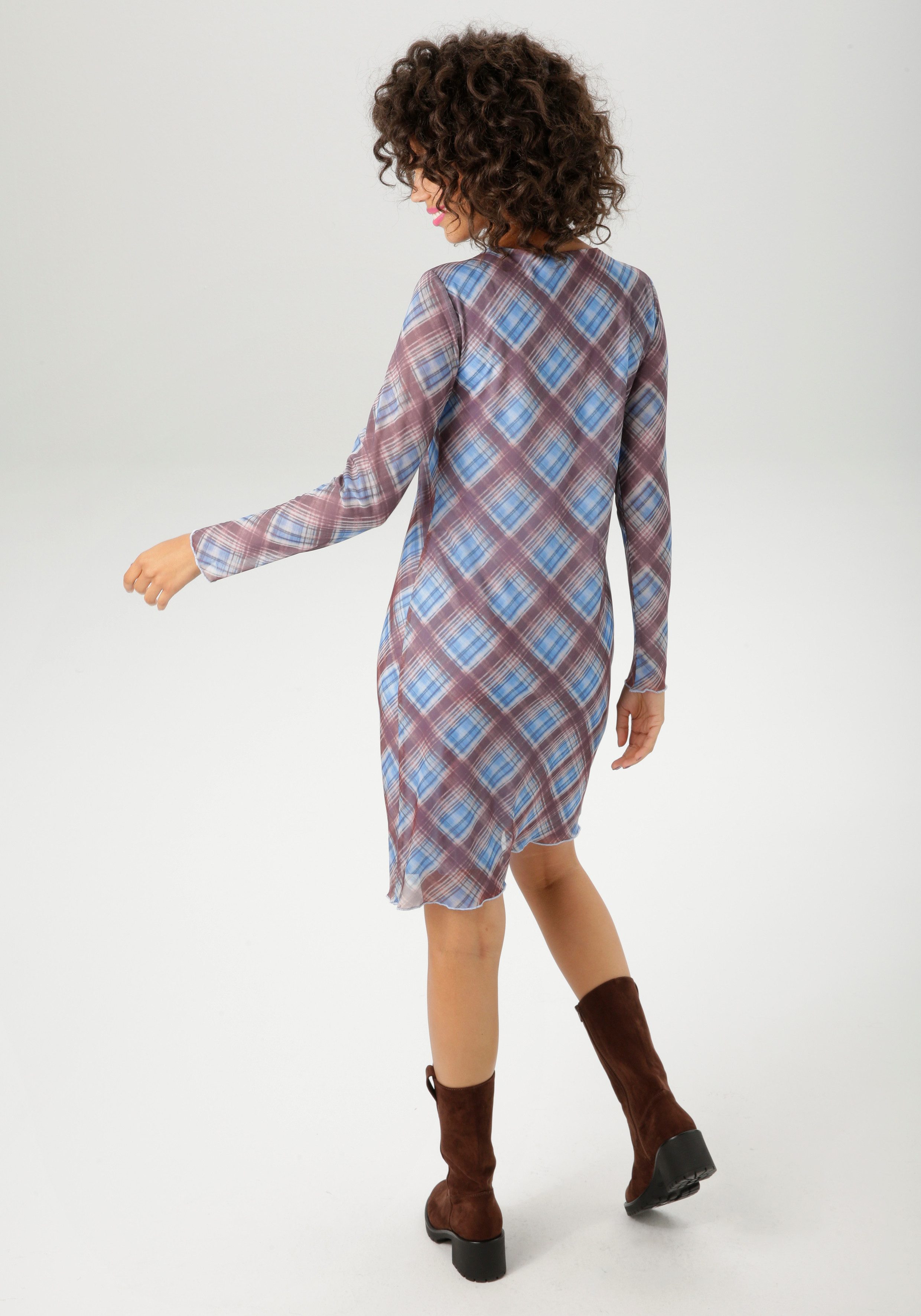 Aniston CASUAL Minikleid im extravaganten Karo-Dessin