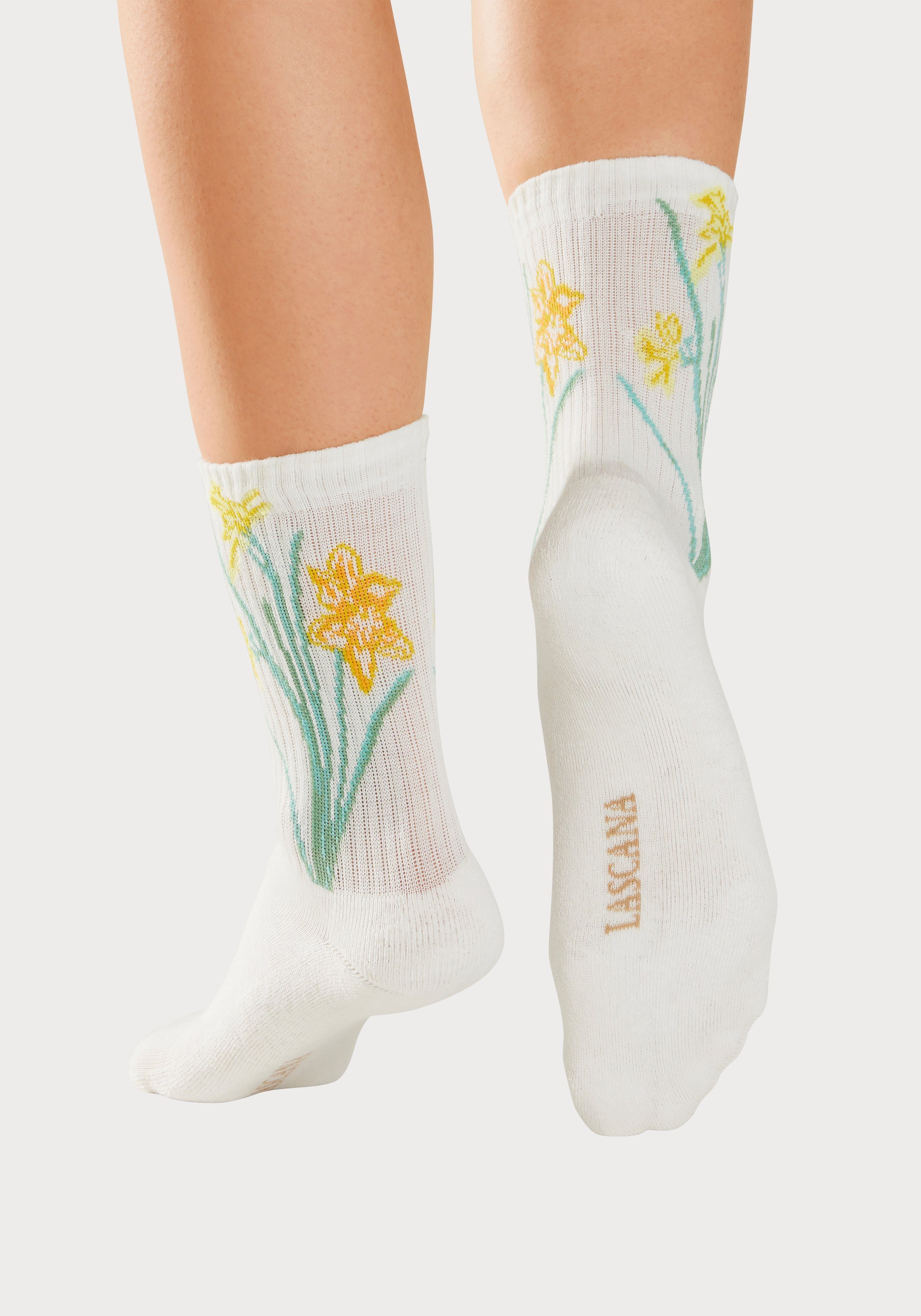 LASCANA Basicsocken (Packung, 4-Paar) ecru Motiven mit Blumen eingestrickten 4x