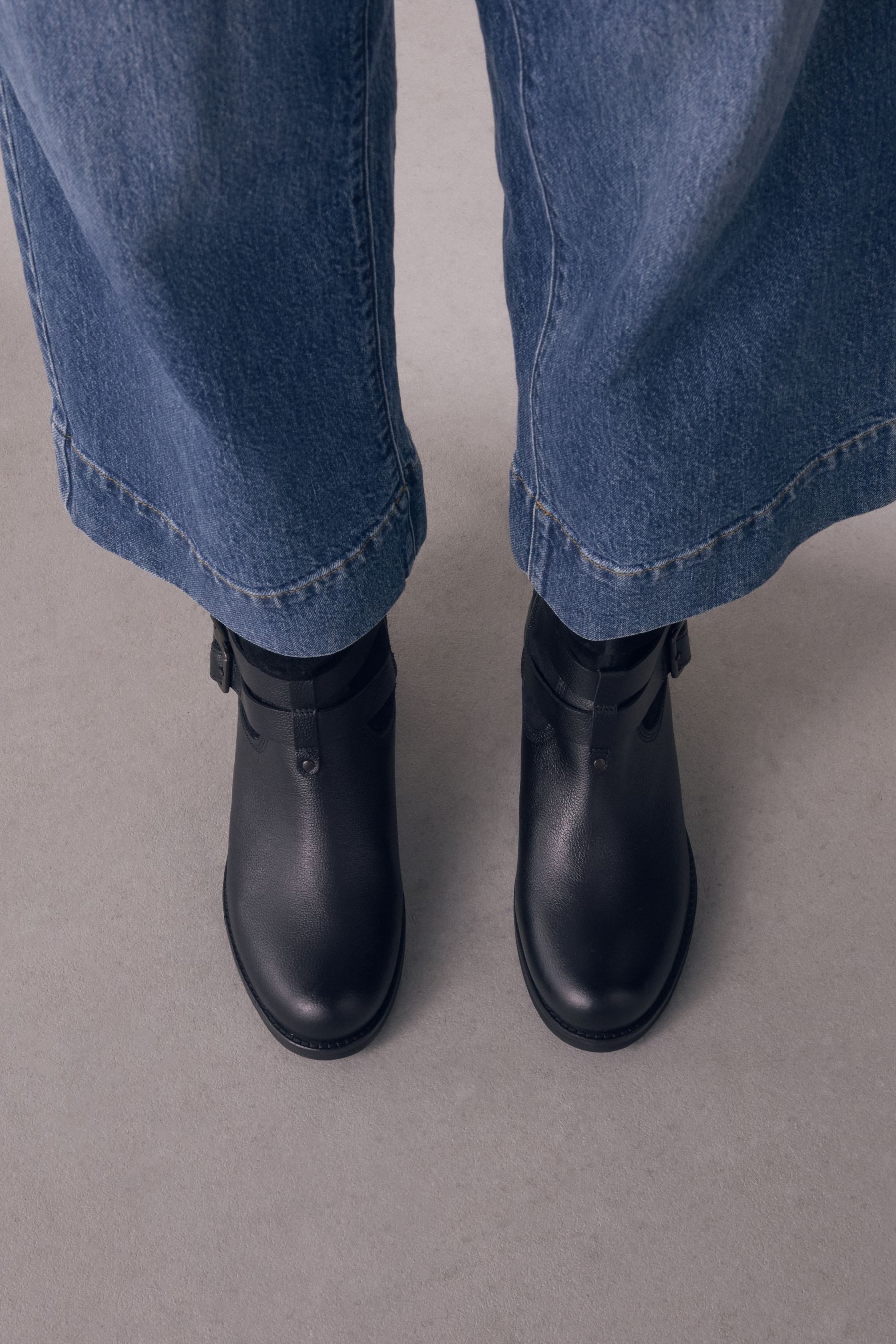 Next Forever Comfort® Knautschstiefelette - extrabreit Keilstiefel (1-tlg) günstig online kaufen