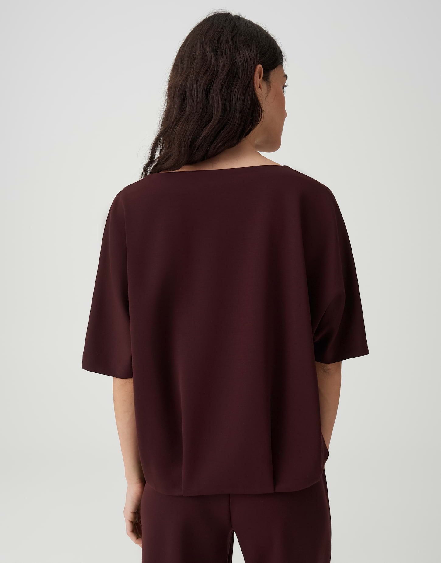 OPUS Sweatshirt mit mattem Glanz Fixierte Falten betonen den modernen Saum – Bild 3 von 5
