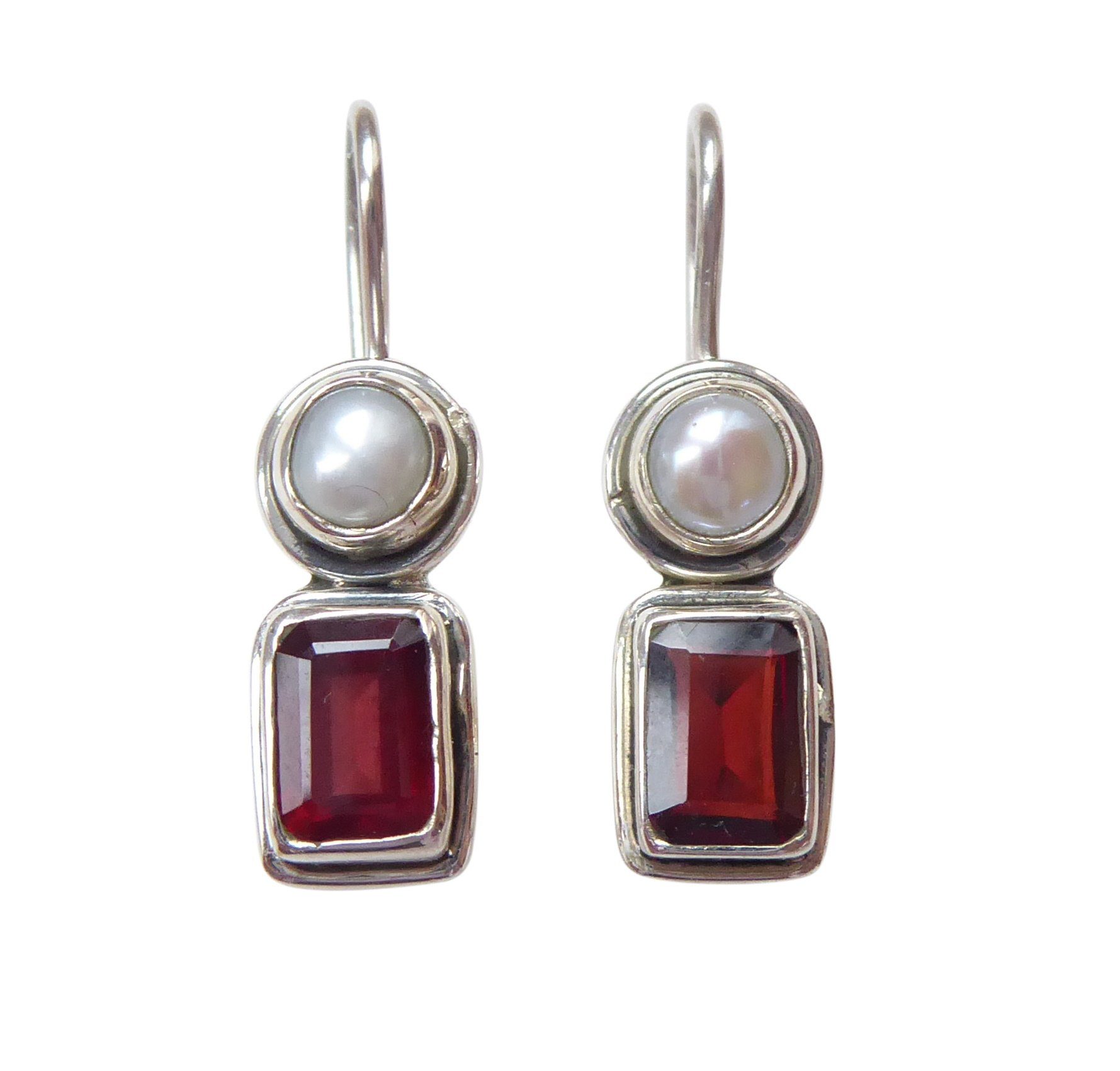 Mugello Paar Серьги Dante Granat (Silber) Süßwasserperle klassisch zeitlos elegant, Handarbeit aus kleiner florentinischen Manufaktur, Vintageschmuck