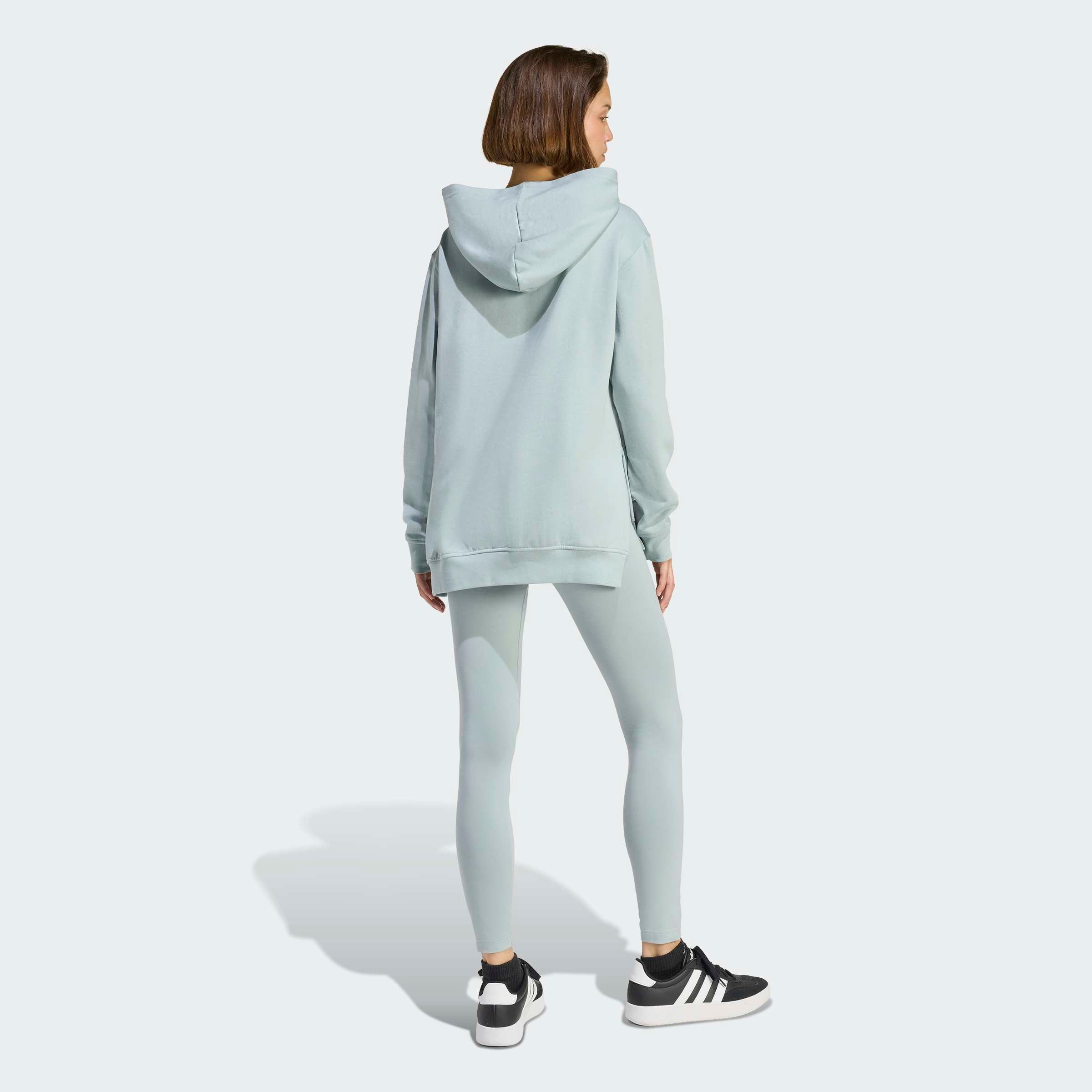 adidas Sportswear Trainingsanzug W LEISURE TS (2-tlg), zweiteiliges Set, für Erwachsene, aus Baumwolle