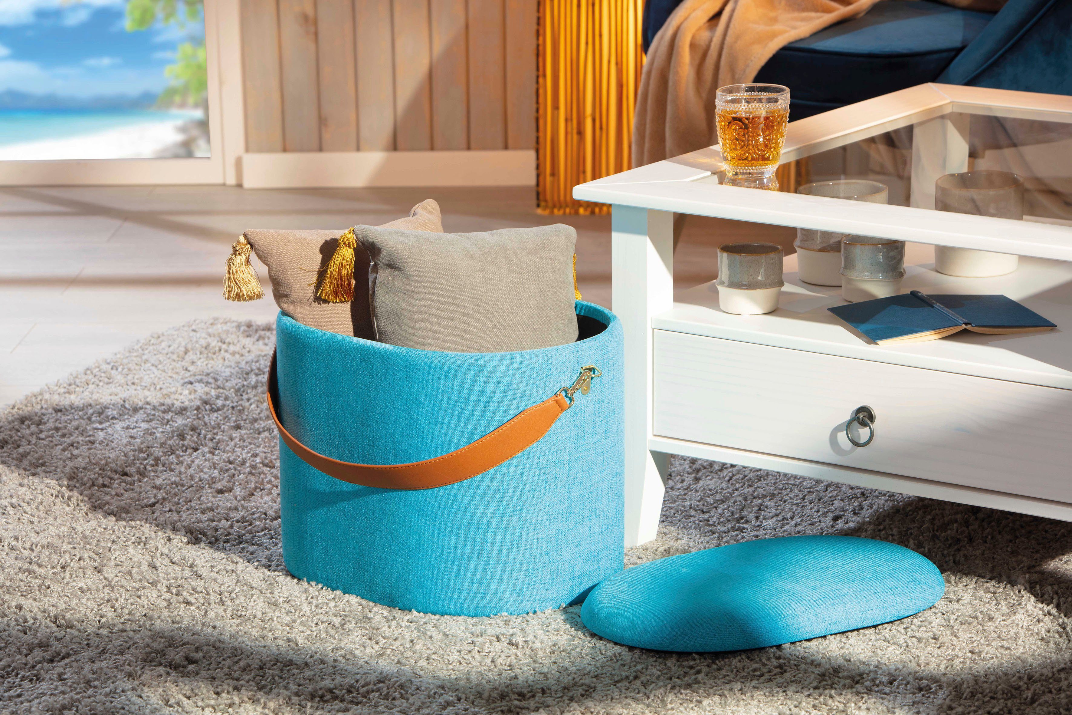 Hocker Dilia