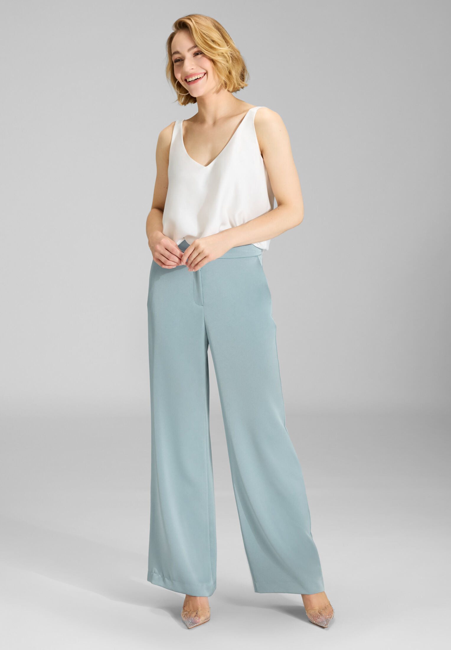 SWING T-Shirt - Top aus nachhaltigem Satinchiffon günstig online kaufen