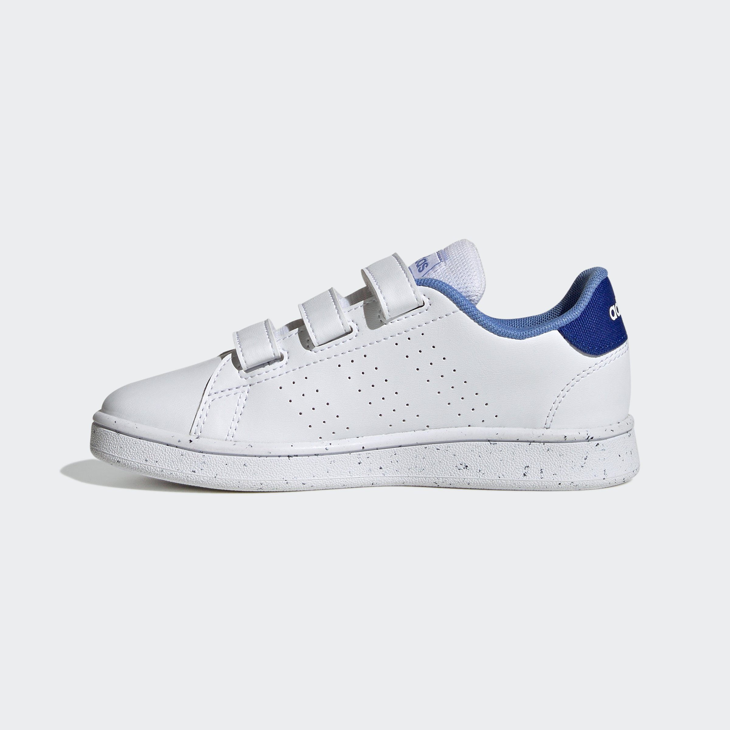 auf Cloud White White Spuren Stan Sneaker Blue adidas Sportswear des ADVANTAGE / LIFESTYLE Fusion Smith COURT Cloud Design den / HOOK-AND-LOOP adidas
