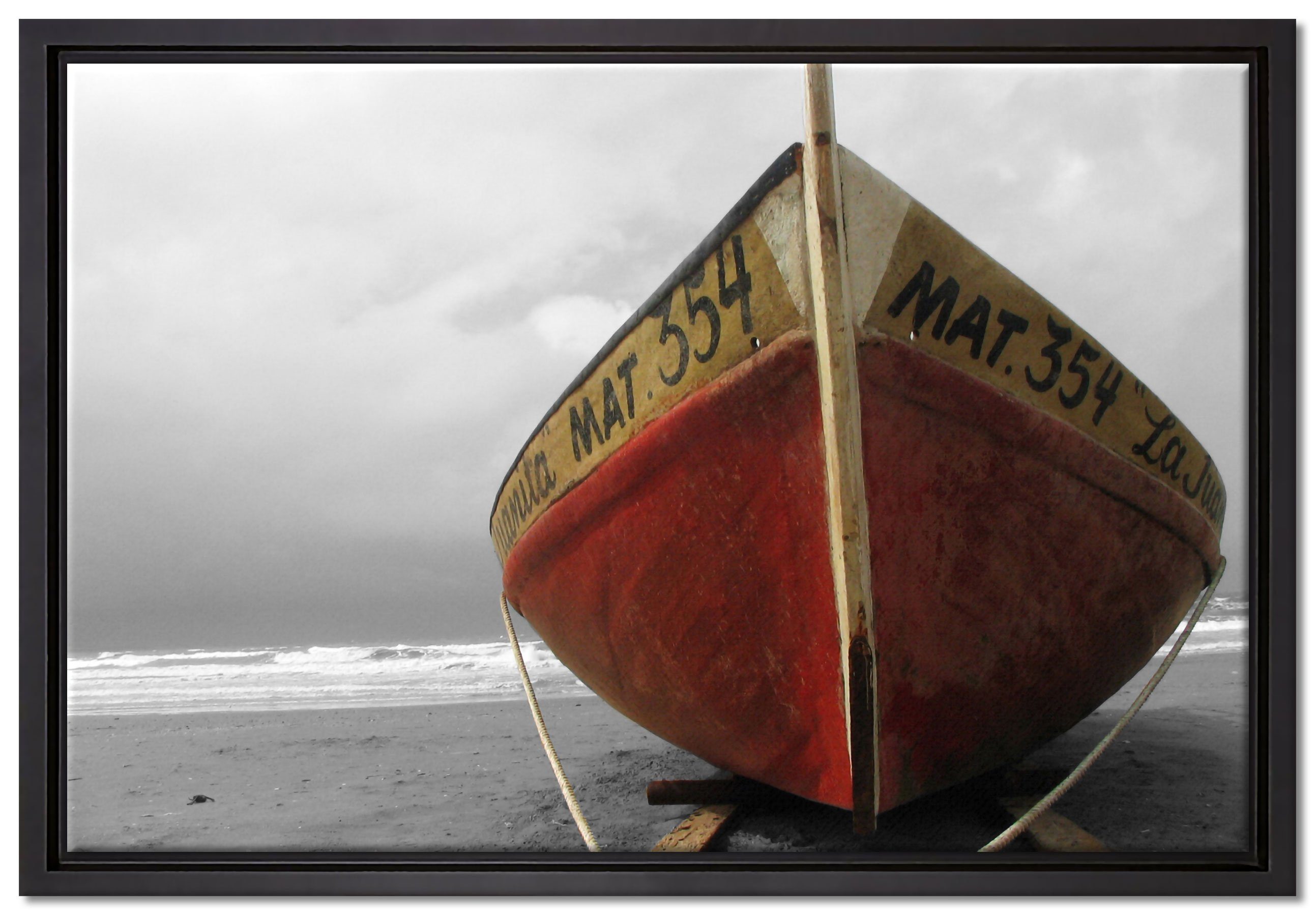 Pixxprint Leinwandbild kleines Segelboot am Strand, Wanddekoration (1 St), Leinwandbild fertig bespannt, in einem Schattenfugen-Bilderrahmen gefasst, inkl. Zackenaufhänger | Leinwandbilder