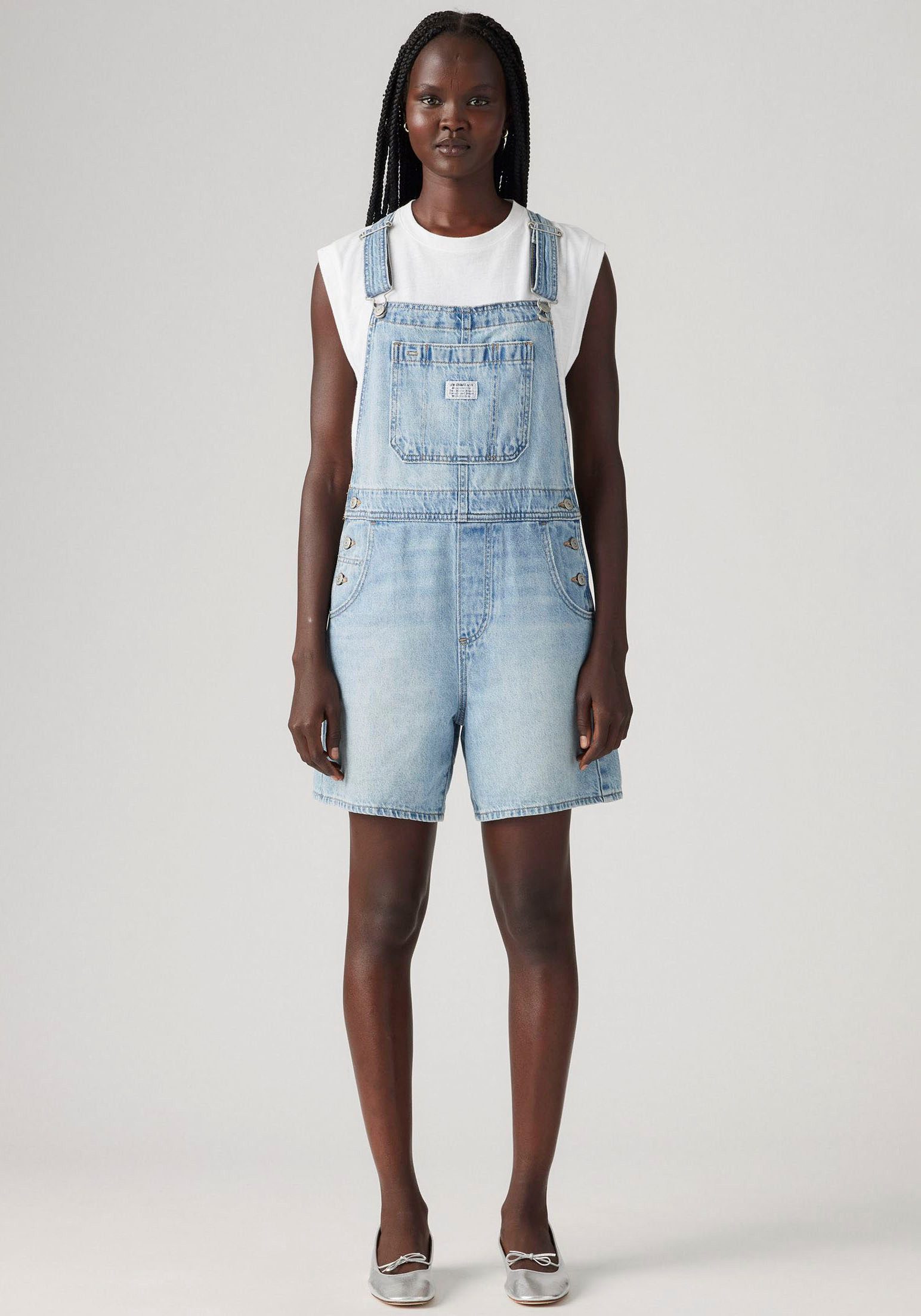Levi's® Latzhose UTILITY SHORTALL Sommerhose im Five-Pocket Style
