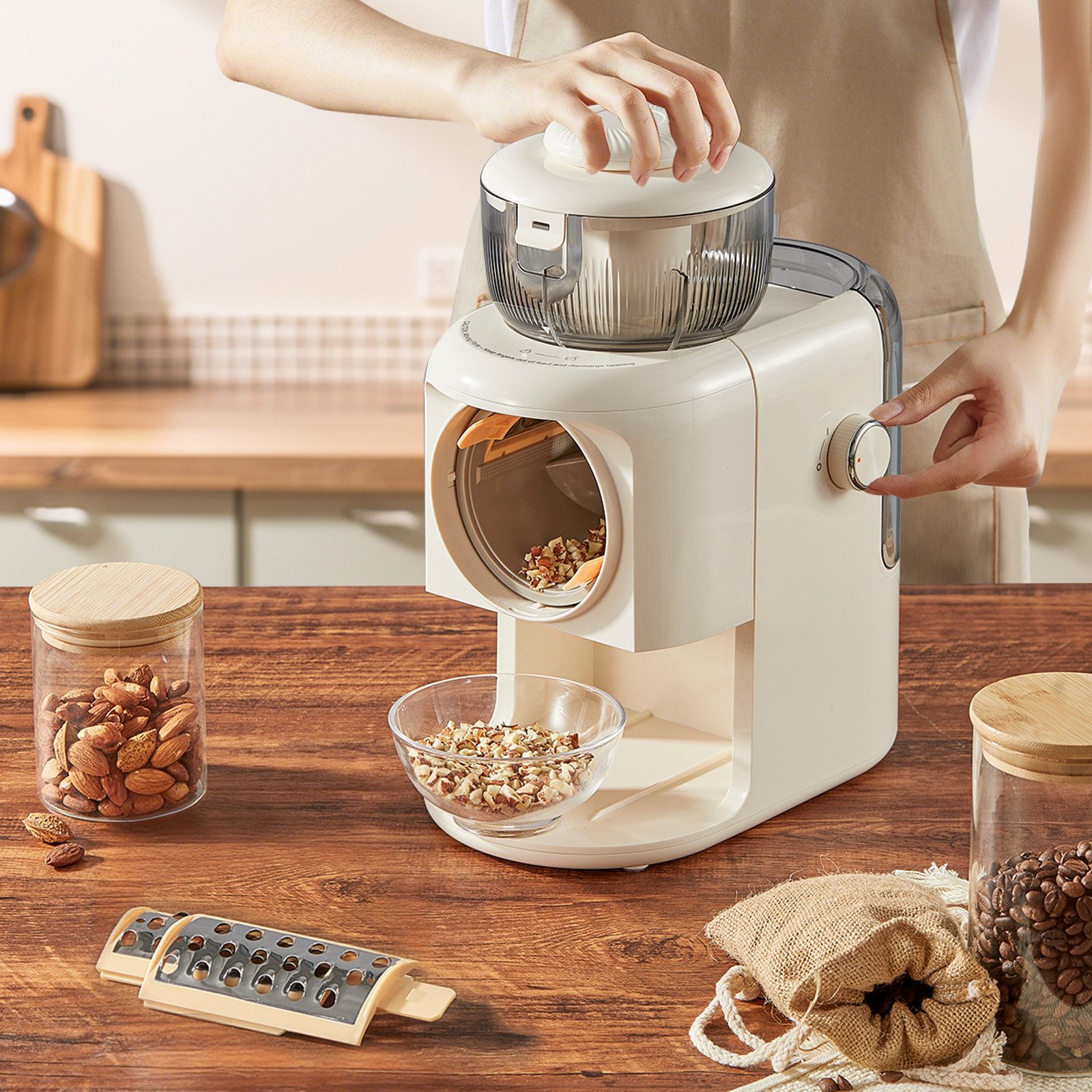 FOHERE Multireibe Elektrische Multifunktionsreibe mit 6 Klingen und 1,8-Liter-Behälter, (1-St), geeignet zum Zerkleinern von Gemüse, Obst und Nüssen. Multireibe