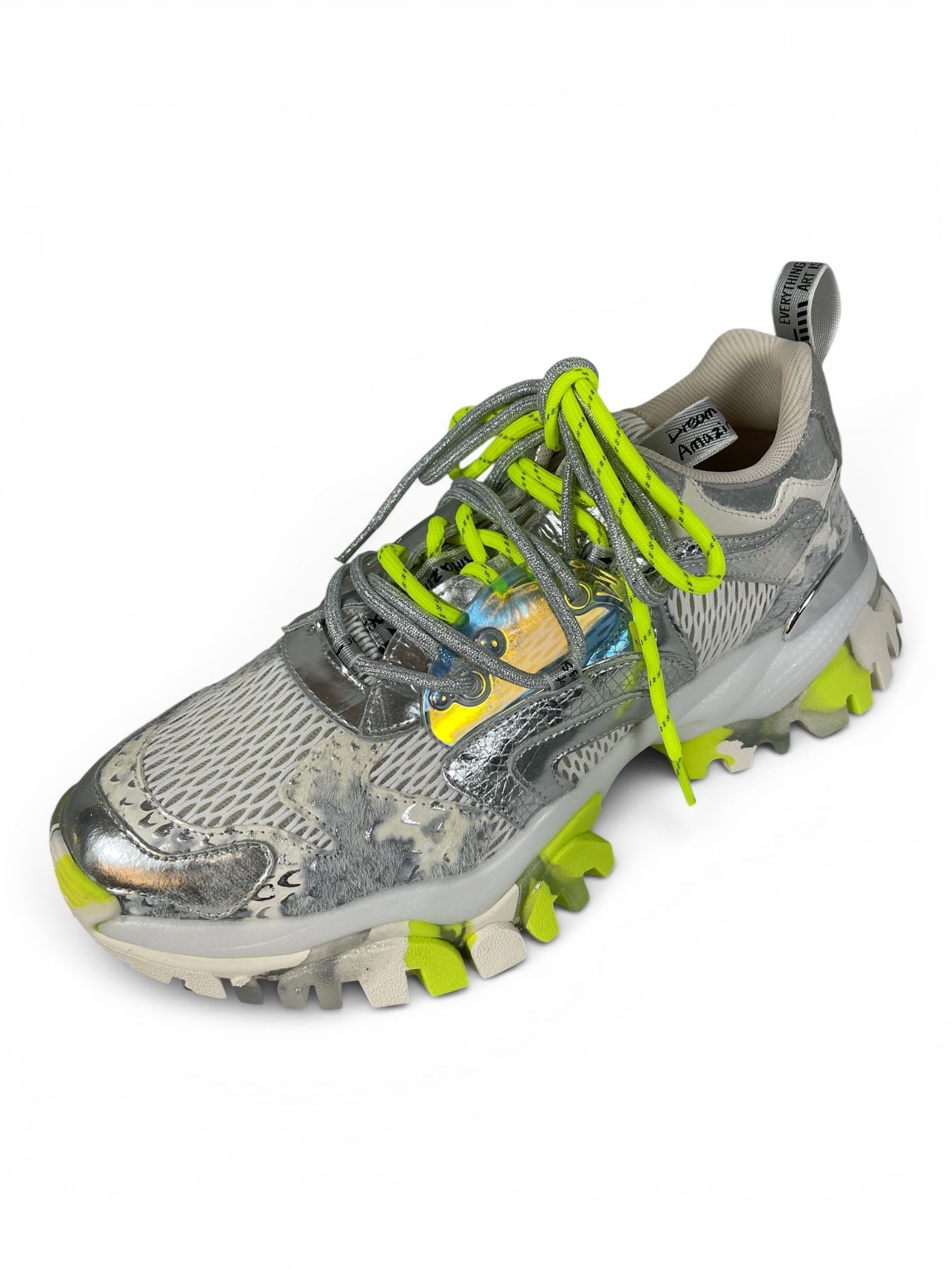 JOIA Sneaker