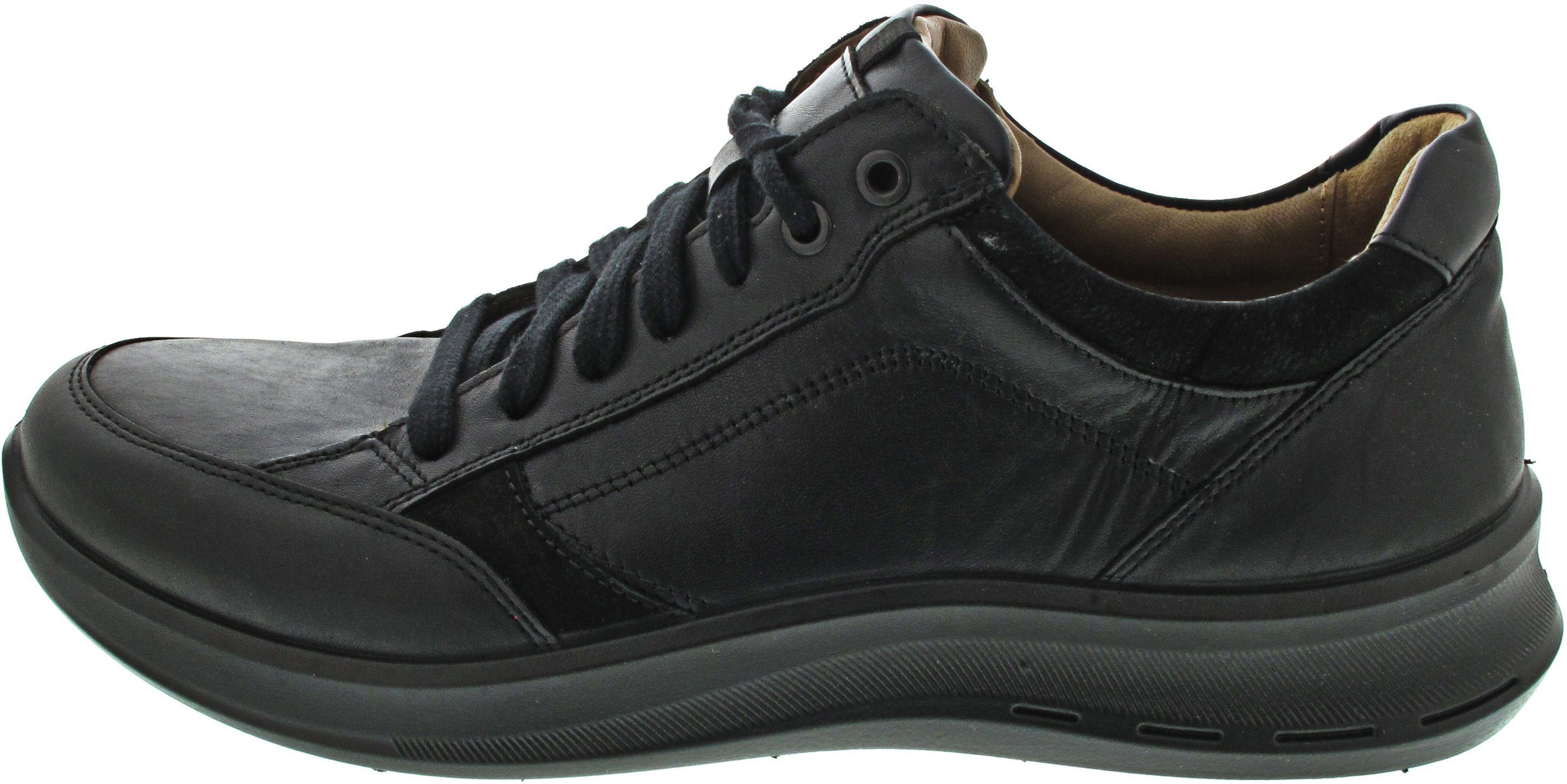 Schnürschuh