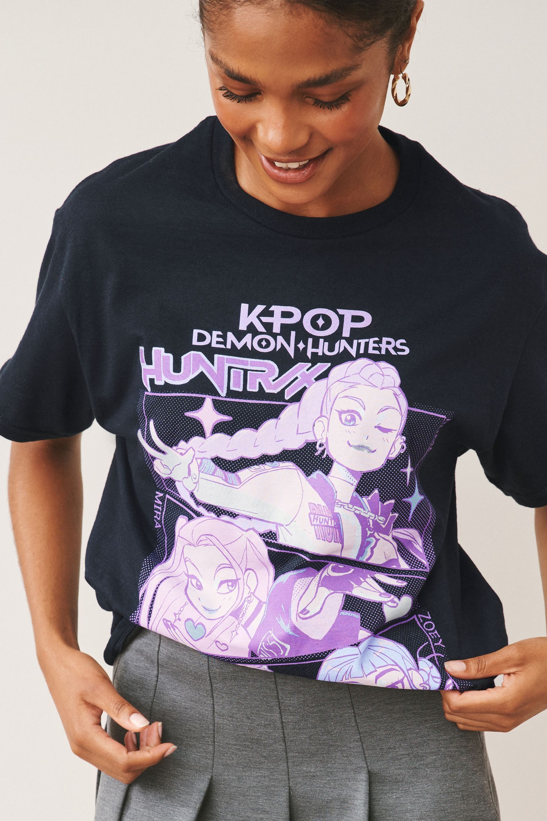 Next T-Shirt Baumwoll-T-Shirt mit Grafik, Kpop Demon Hunters (1-tlg) – Bild 5 von 5