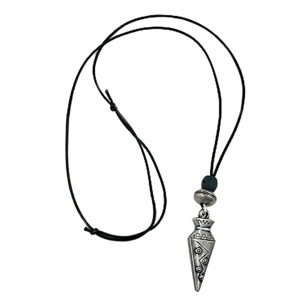 Kette mit Anhänger
