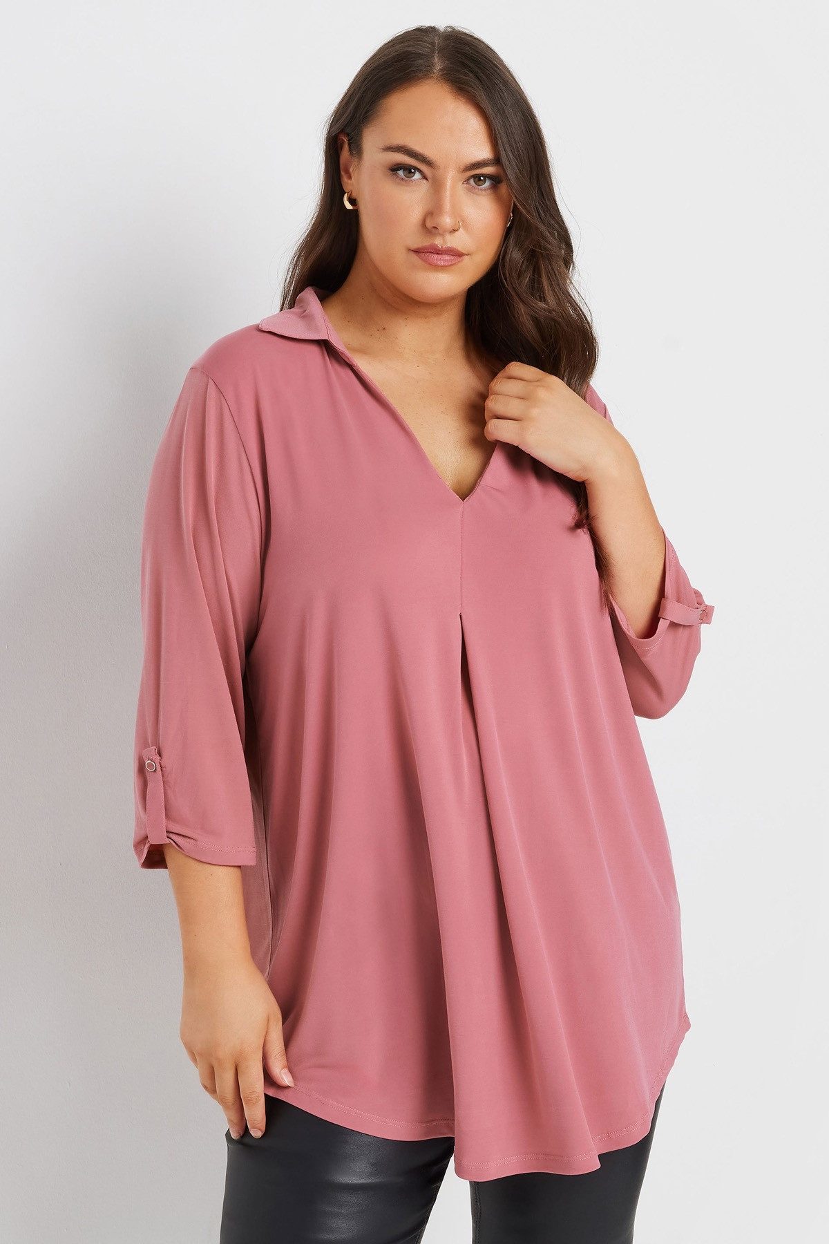 Stil Diva Blusentop Bluse in Übergröße mit V-Ausschnitt und langen Ärmeln günstig online kaufen