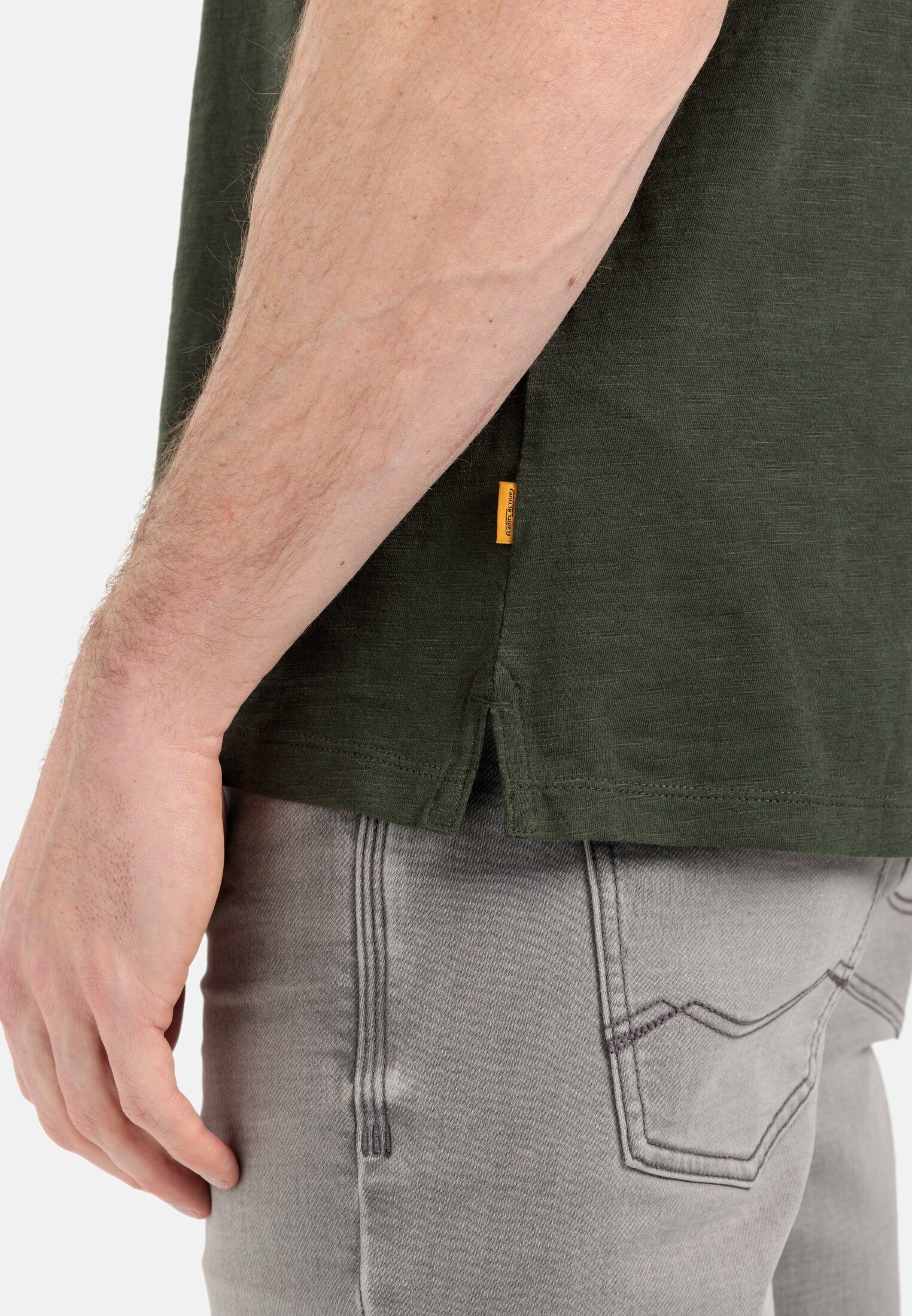 camel active Henleyshirt aus reiner Baumwolle Kurzarm