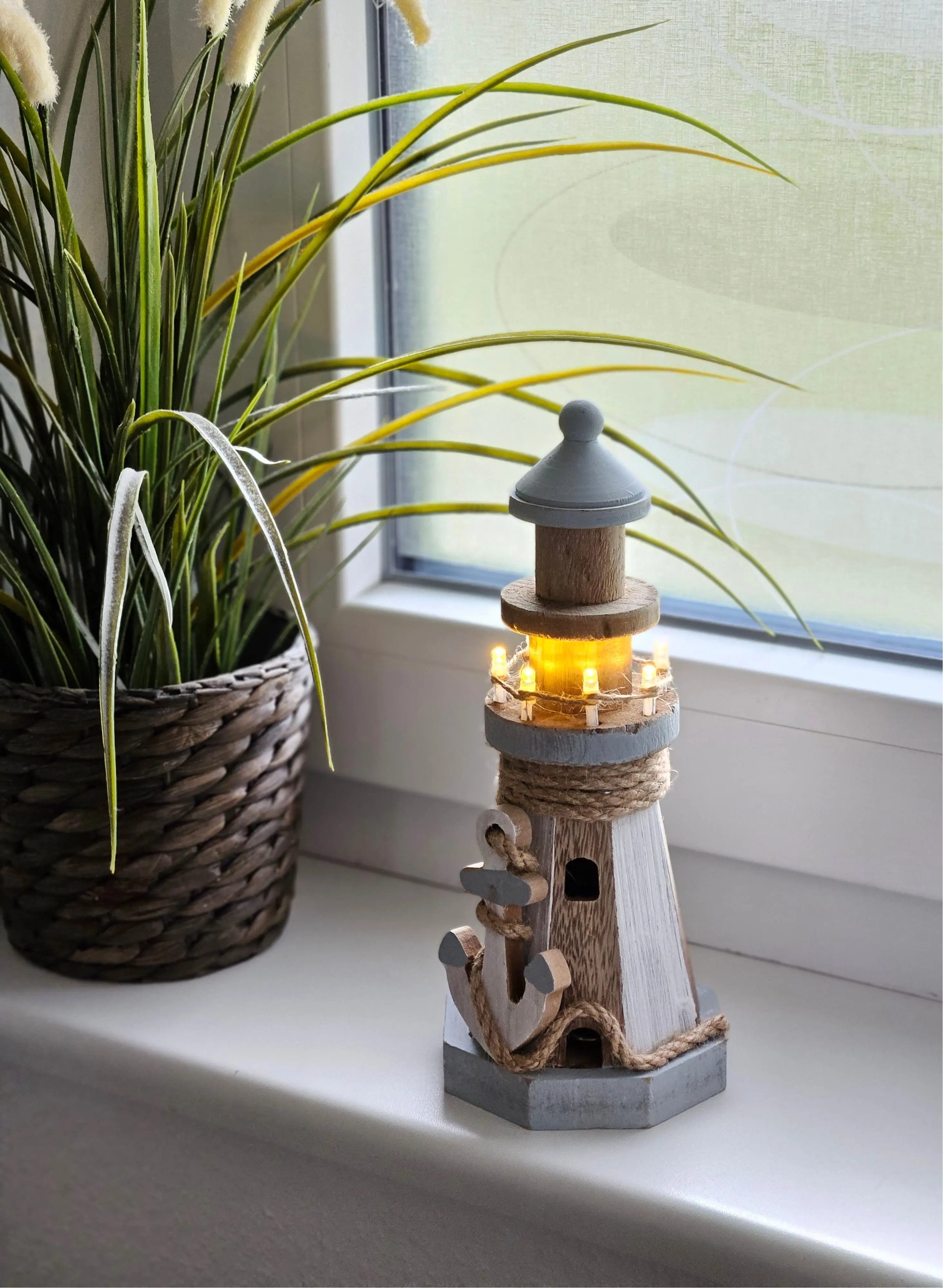 Meinposten Fensterdekoration Leuchtturm beleuchtet Holz LED Deko Dekoration günstig online kaufen