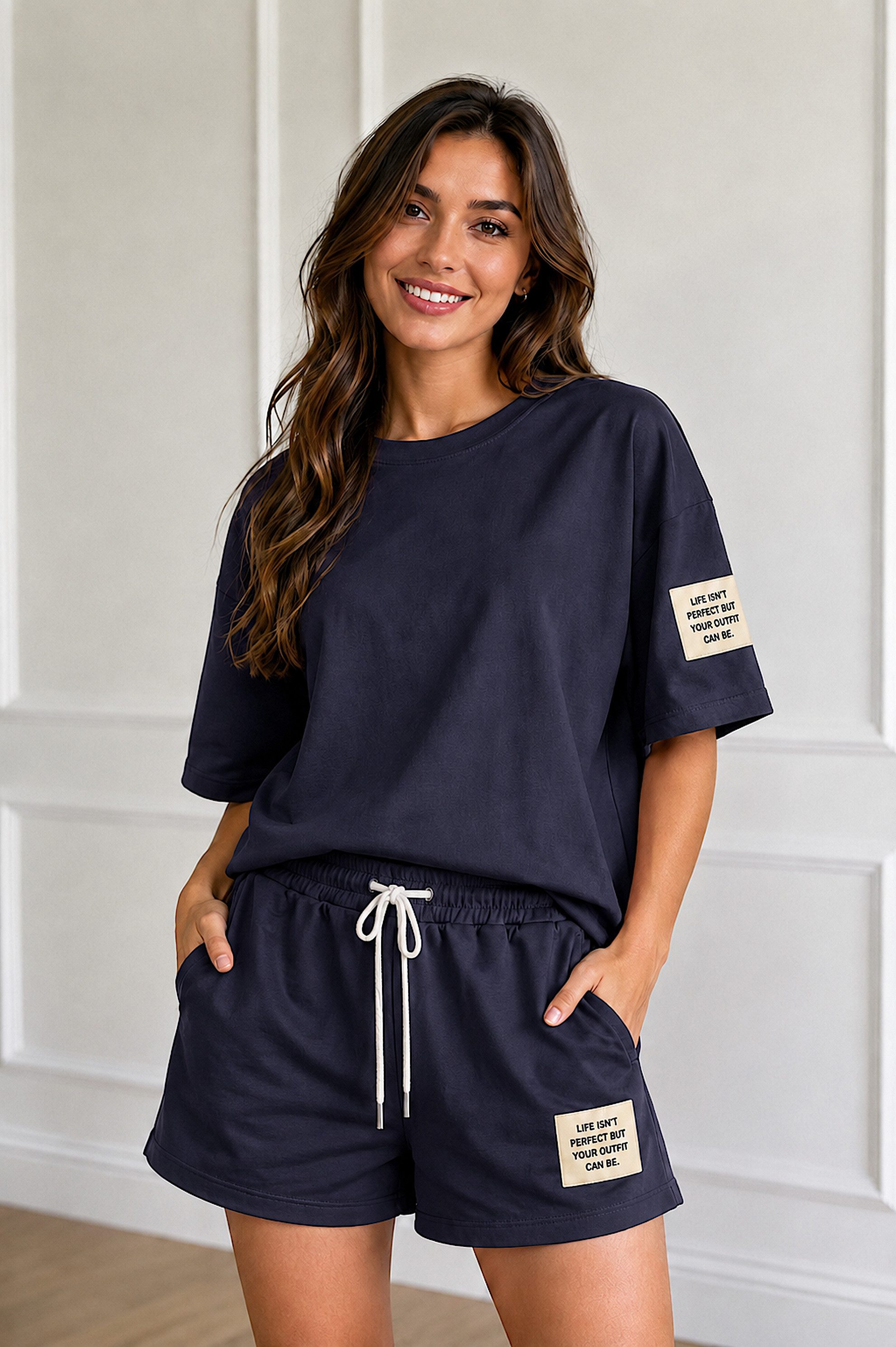 Worldclassca T-Shirt & Shorts Worldclassca Damen Zweiteiler Oversize SET Shirt + Shorts Jogginganzug (Shirt+Short) Neue Kollektion - Stilvolle und gemütliche Mode für Damen