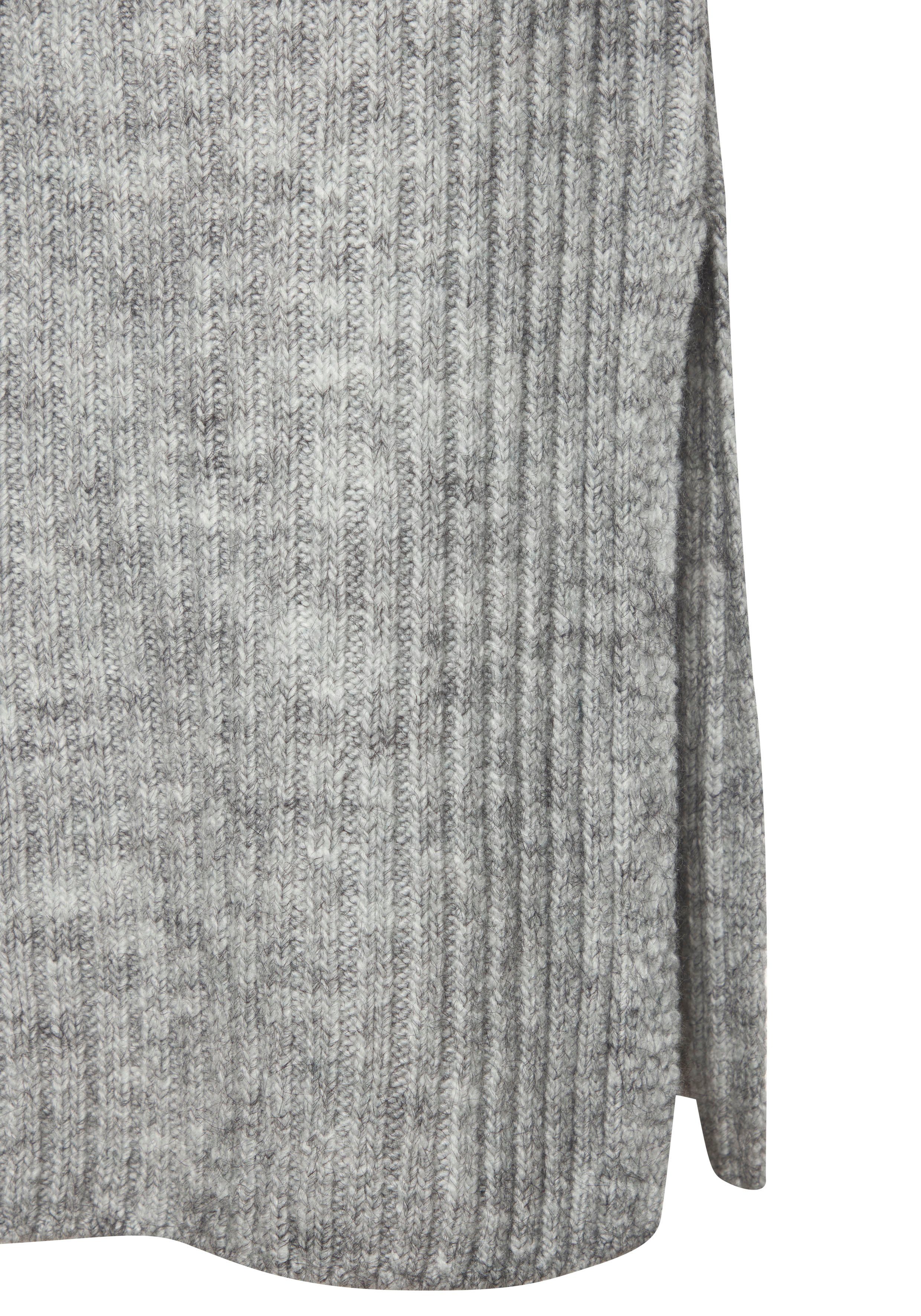 LASCANA Strickkleid mit Zopfmuster, seitlicher Schlitz, elegantes Pulloverkleid Langarm, Midikleid aus weichem Strick, figurbetont, herbstlich, casual – Bild 5 von 5