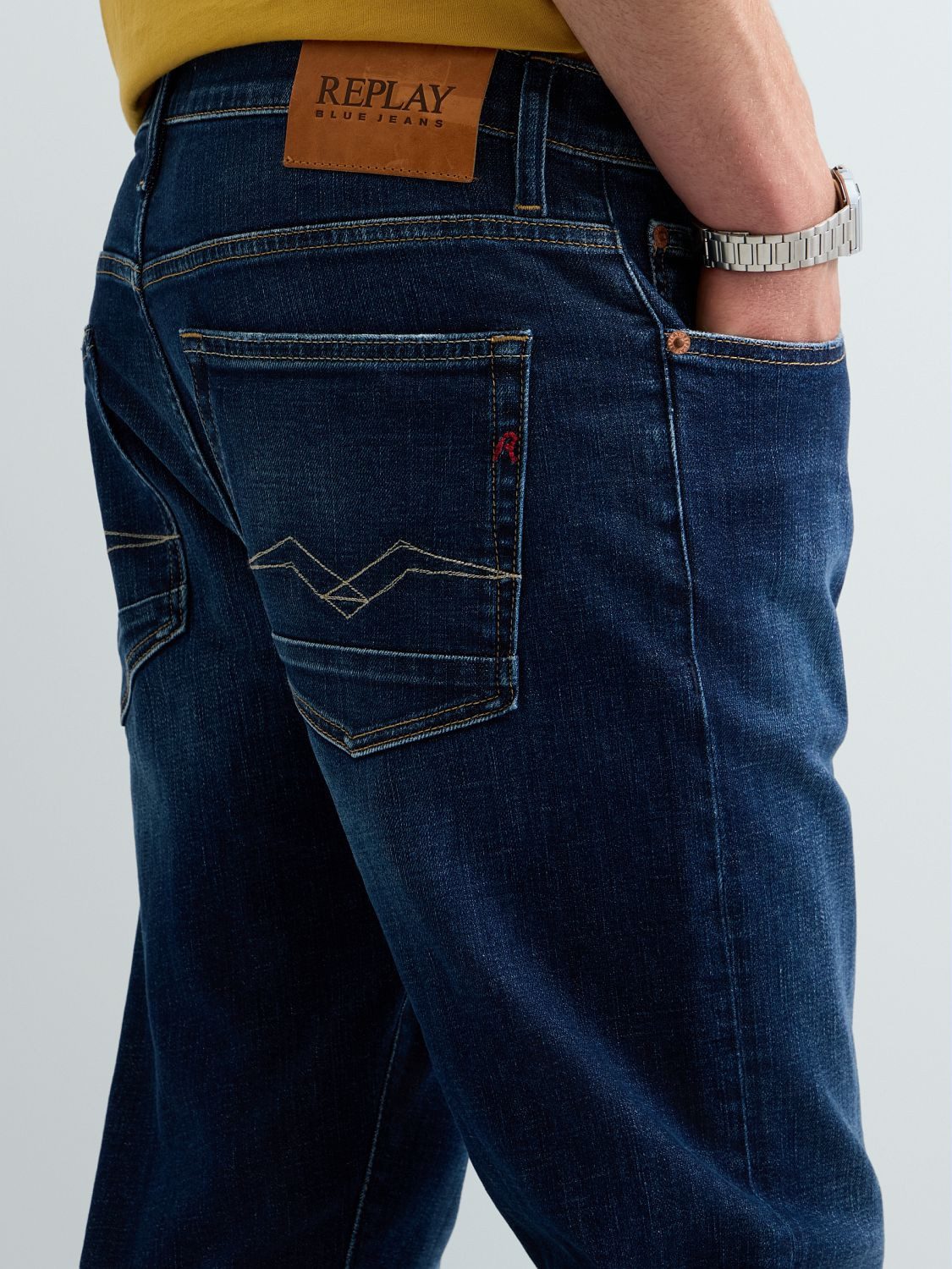 Replay Straight-Jeans Aideen im 5-Pocket-Stil – Bild 4 von 5