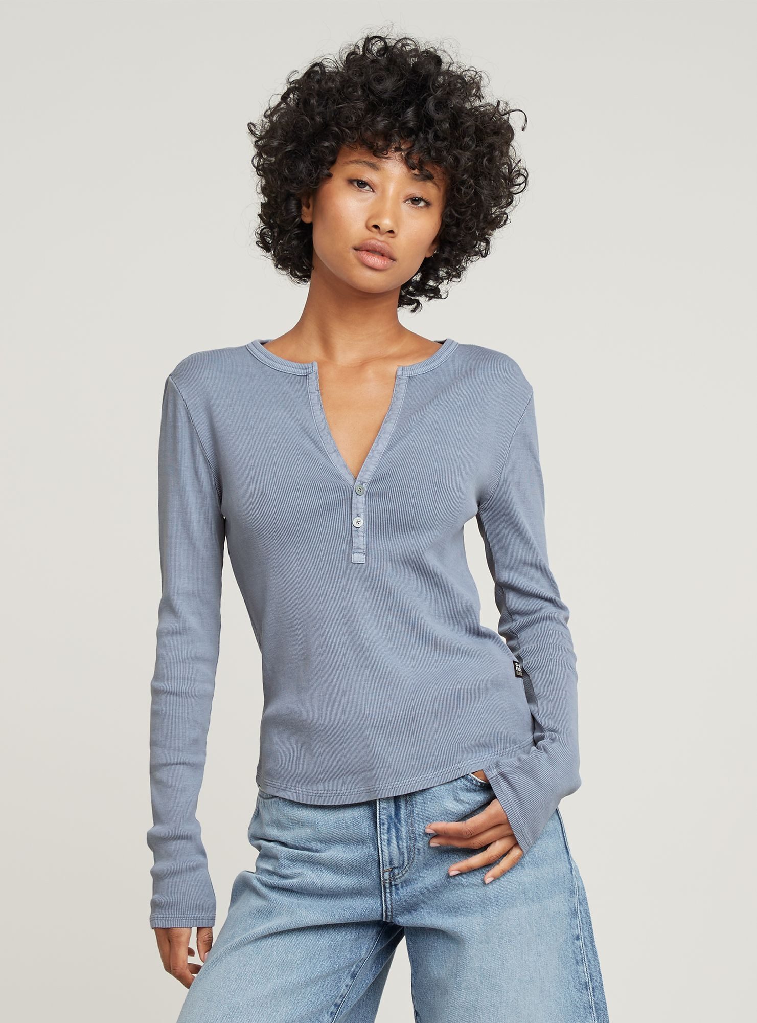 T-Shirt Deep V Slim Top