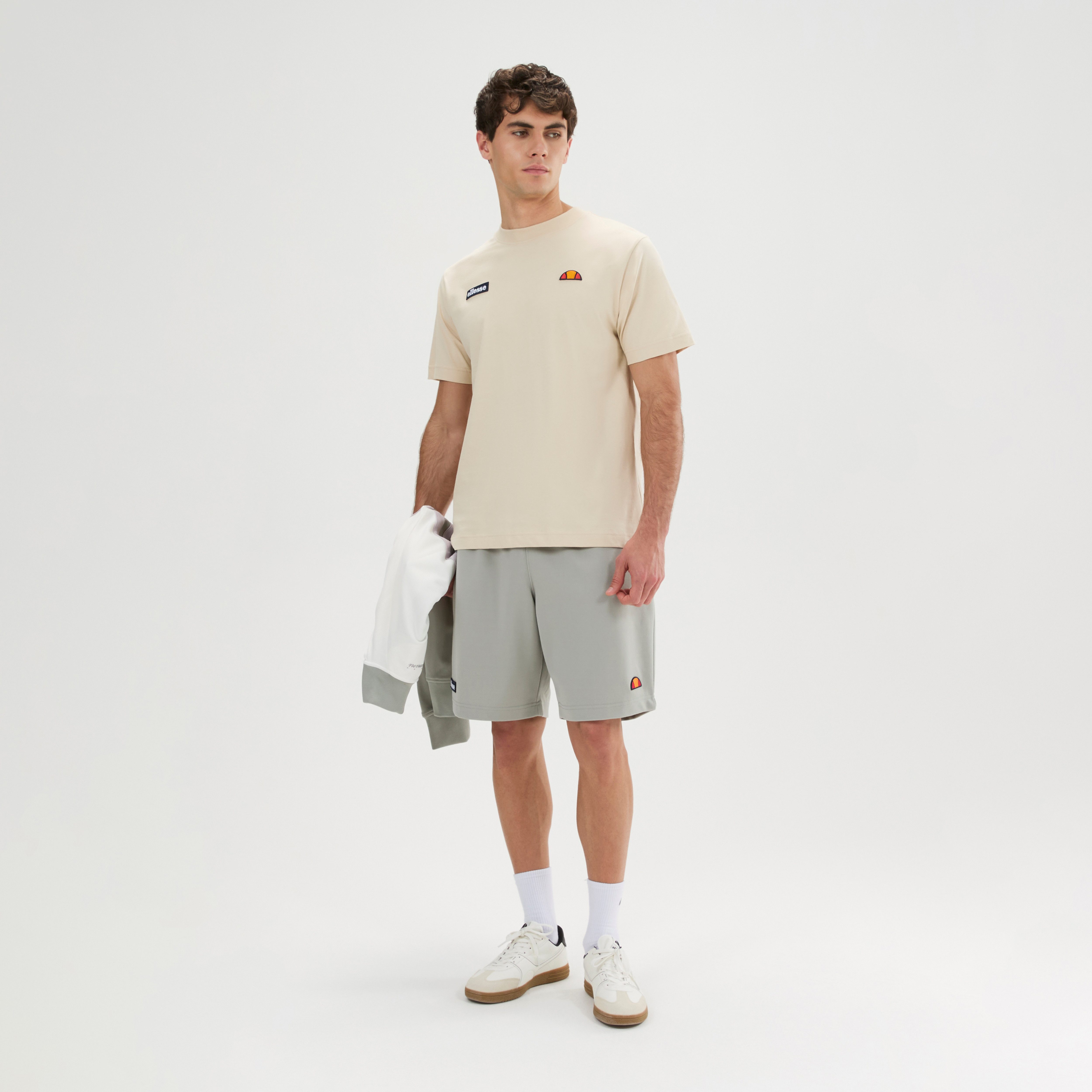 Ellesse T-Shirt FLORAN TEE mit Rundhalsausschnitt, Kurzarm-Design, aus Baumwolle, normale Länge – Bild 4 von 5