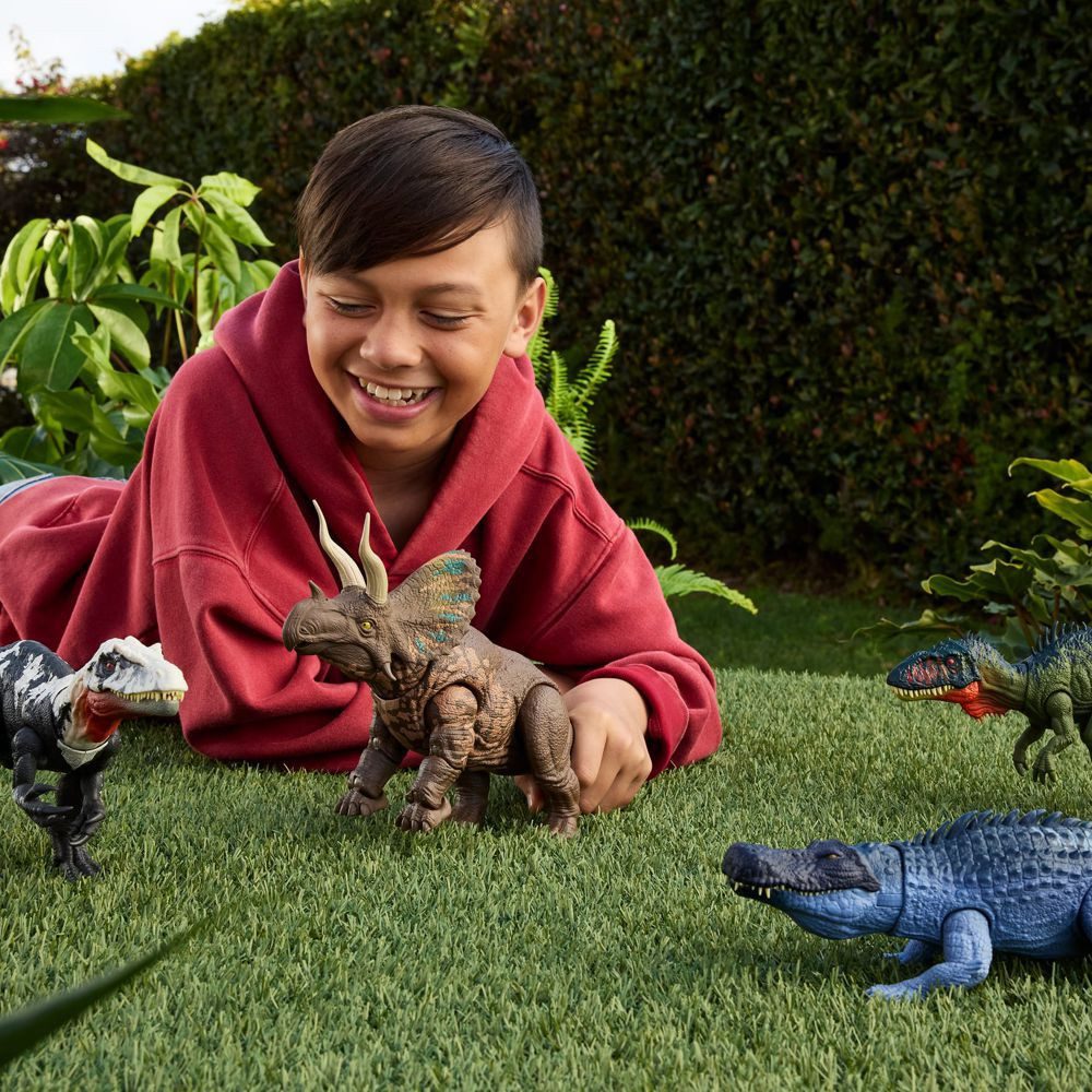 Jurassic World Eotriceratops Gigantic Thrashers Jurassic World JGB93 Dinosaurier