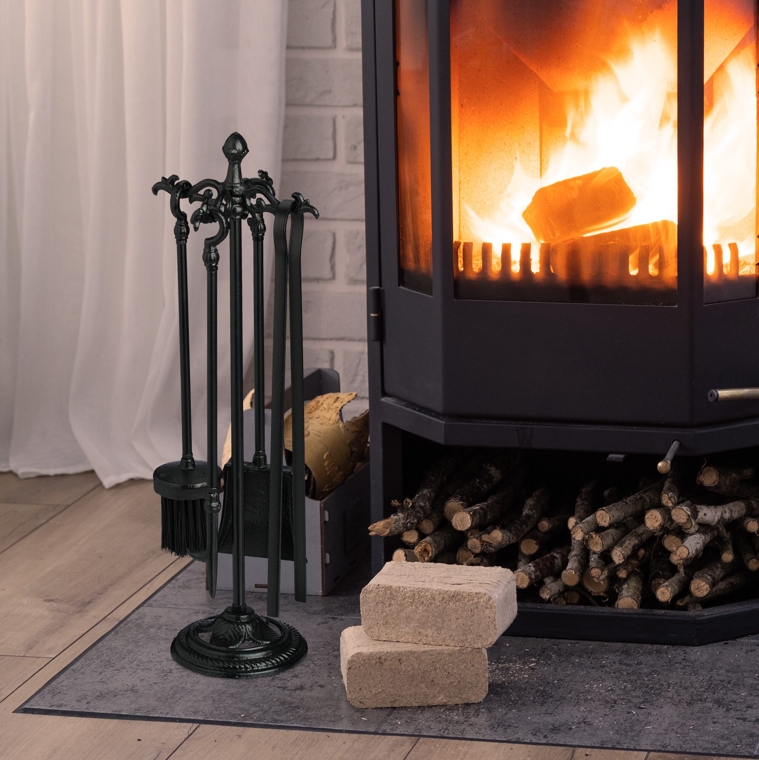 relaxdays Kamingarnitur 5-teiliges Kaminbesteck Gusseisen, (5-teiliges Set, 5-St., 5-teiliges Set)
