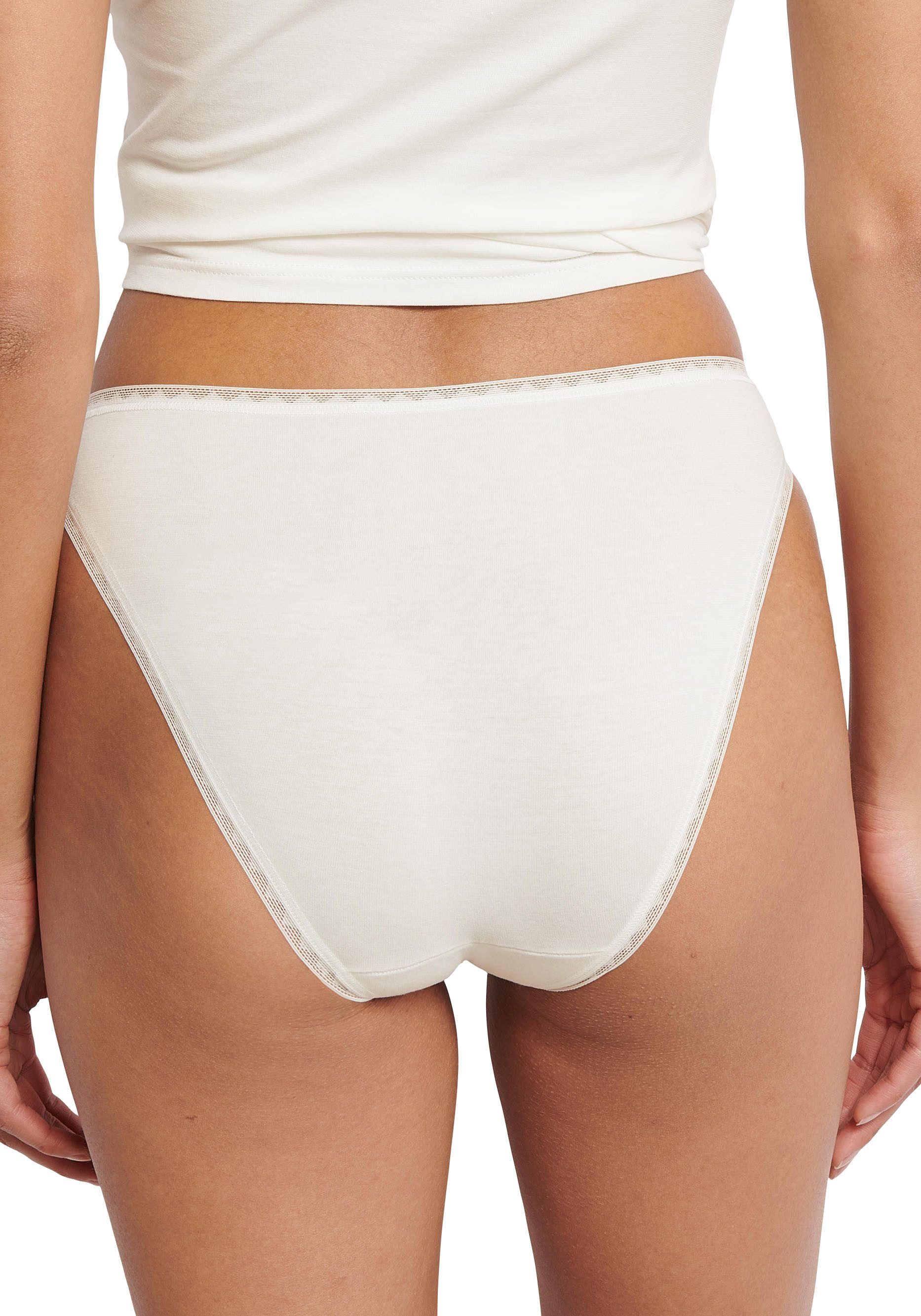 sloggi Taillenslip GO (2er Pack) mit zarten Spitzendetails, Single Jersey Qualität