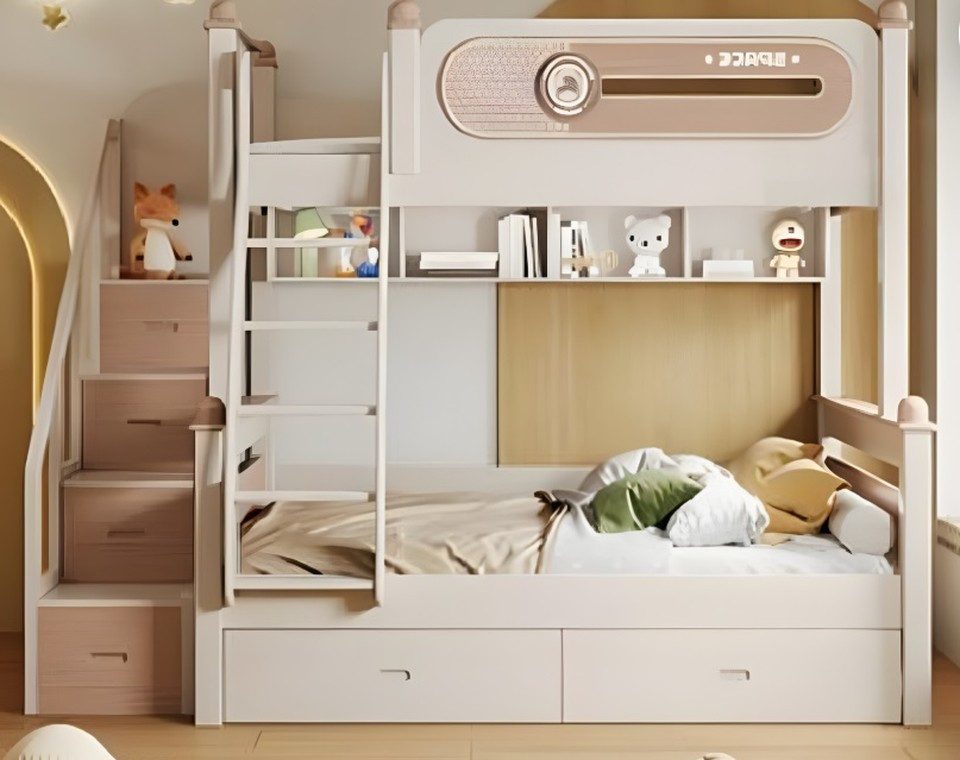 Xlmoebel Etagenbett XLMOEBEL Etagenbett Beige Holz mit Leiter und Stauraum (Etagenbett, 1-St., Etagenbett mit Leiter & Stauraum), Made in Europa
