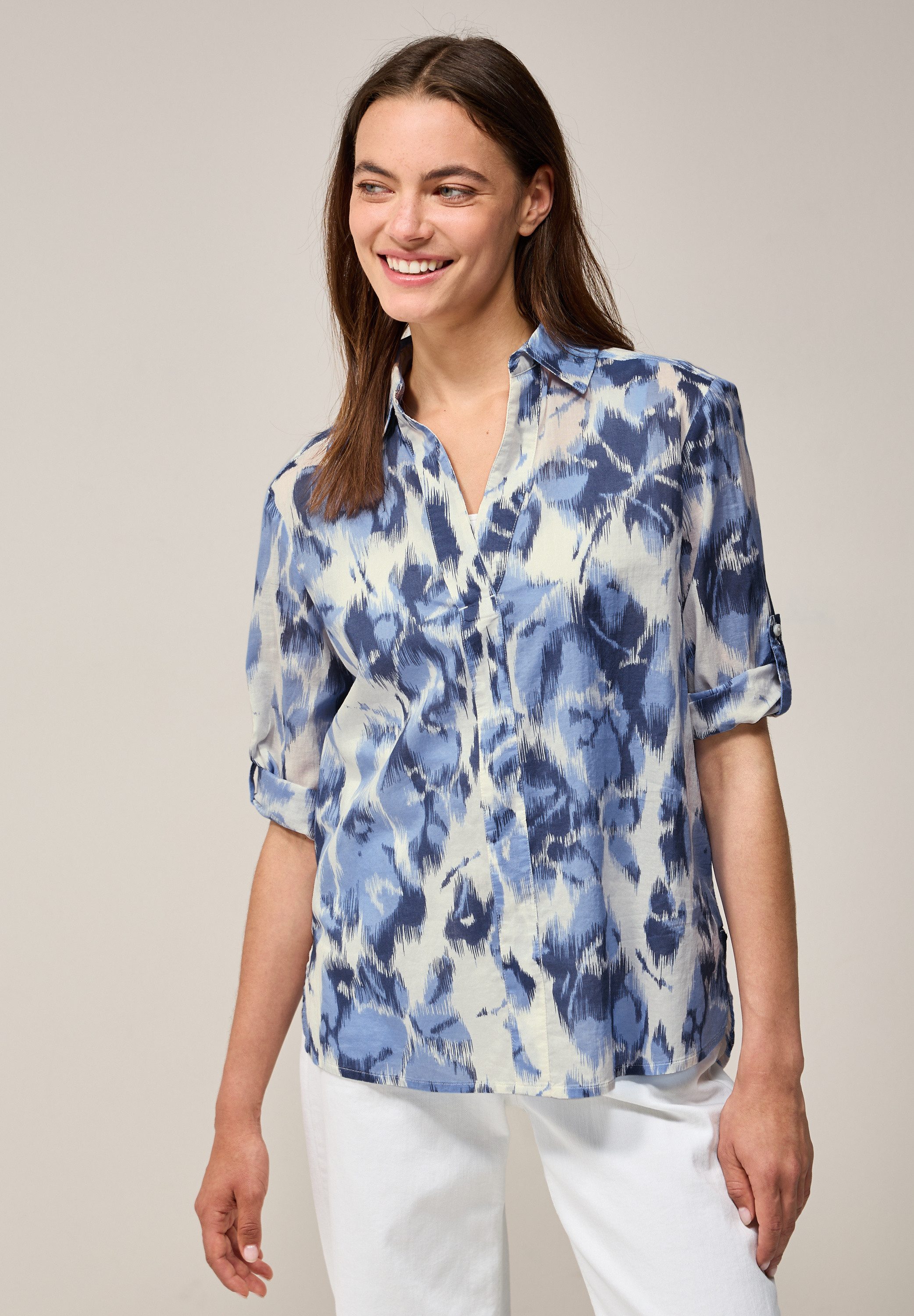 Klassische Bluse