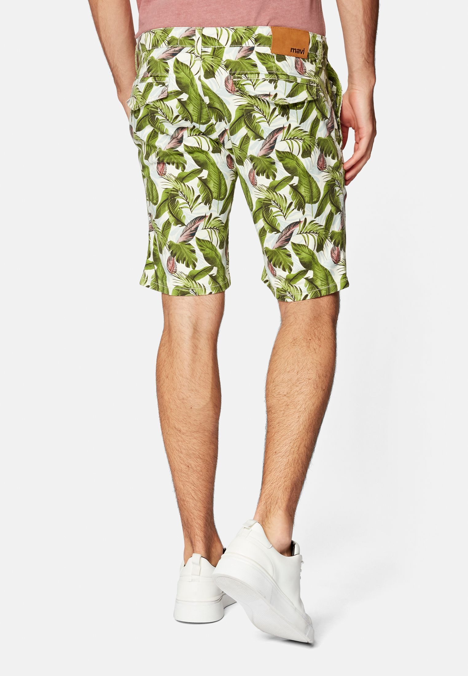 Mavi Shorts