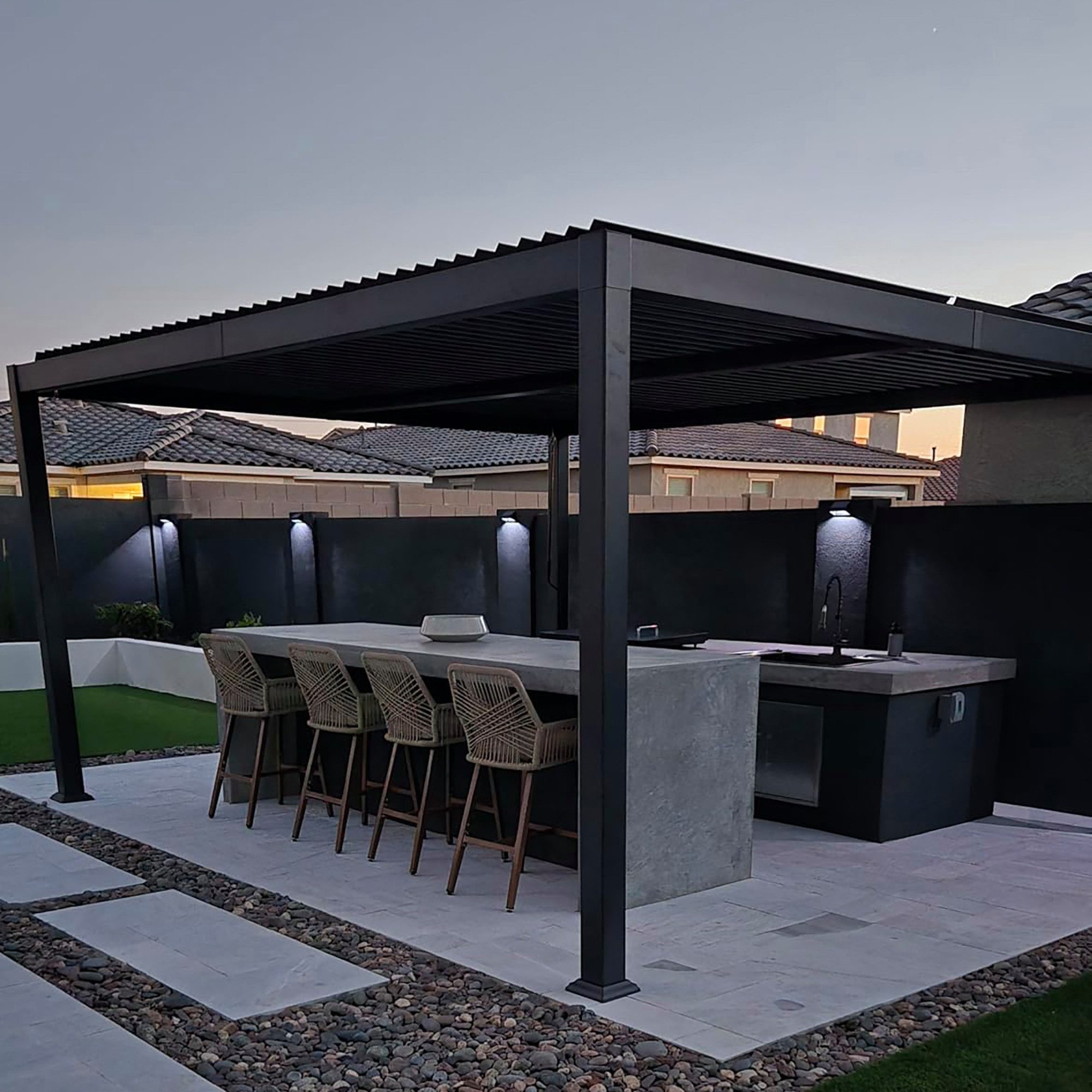 PURPLE LEAF Pergola Alu Terrassenüberdachung mit Lamellendach, stabiler Gartenpavillon, wasserdichte Gartenüberdachung für Balkon, Carport oder Grillplatz