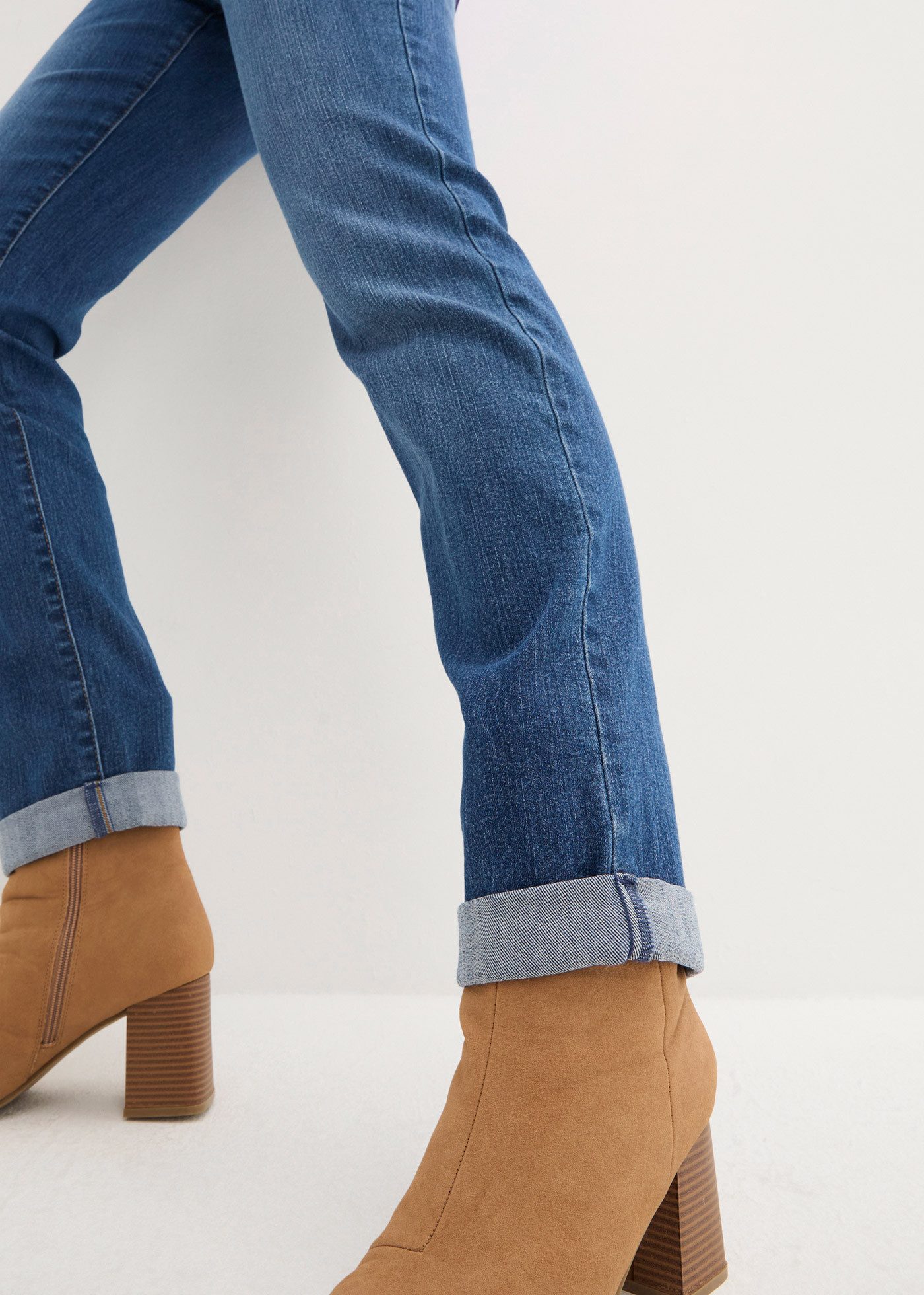 bonprix Straight-Jeans Regular Fit, mit Aufschlag, im Five-Pocket-Style