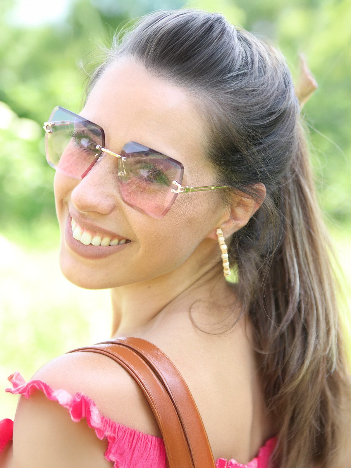 styleBREAKER Sonnenbrille Rahmenlose Rechteckige Sonnenbrille mit Diamant Schliff (1-St)