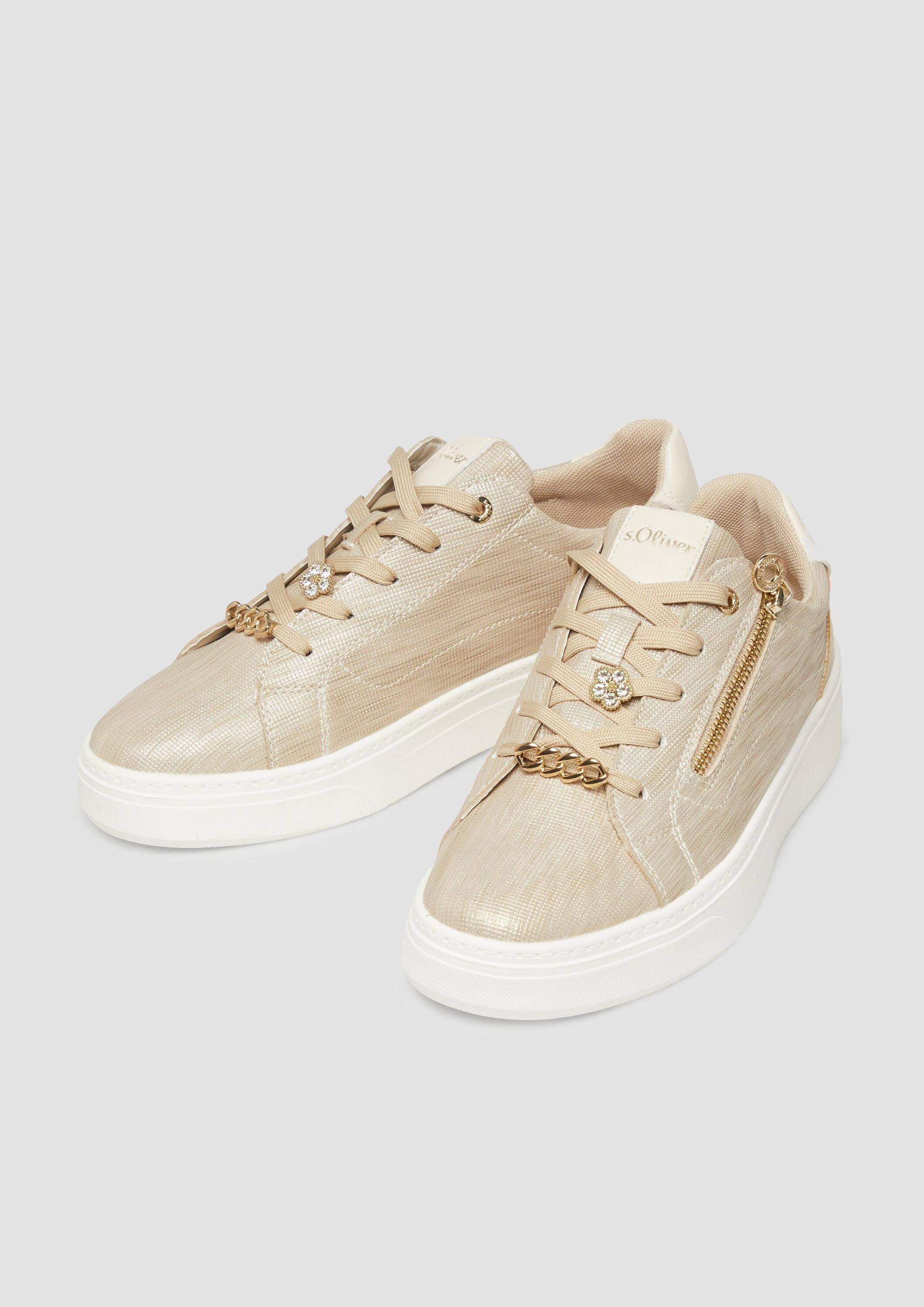 s.Oliver Sneakers Sneaker Sneaker mit Reißverschluss-Detail und Plateau-Sohle