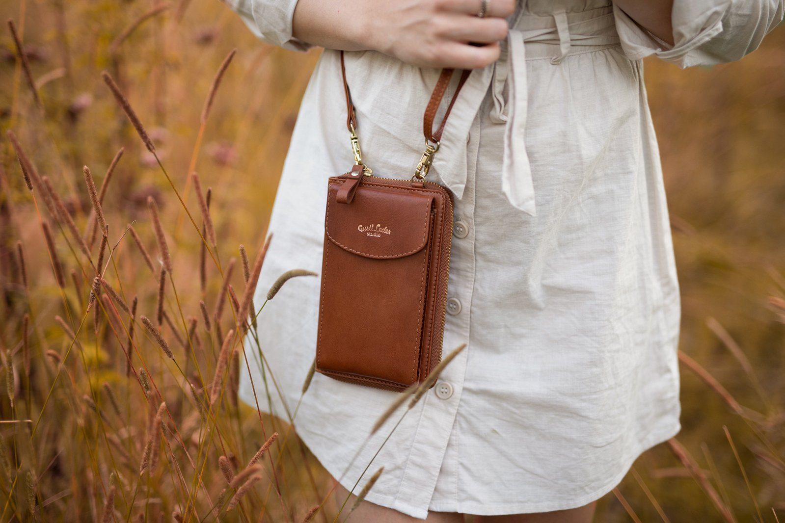 Gusti Leder Umhängetasche Gusti Leder Umhängetasche Silvia (1-tlg)