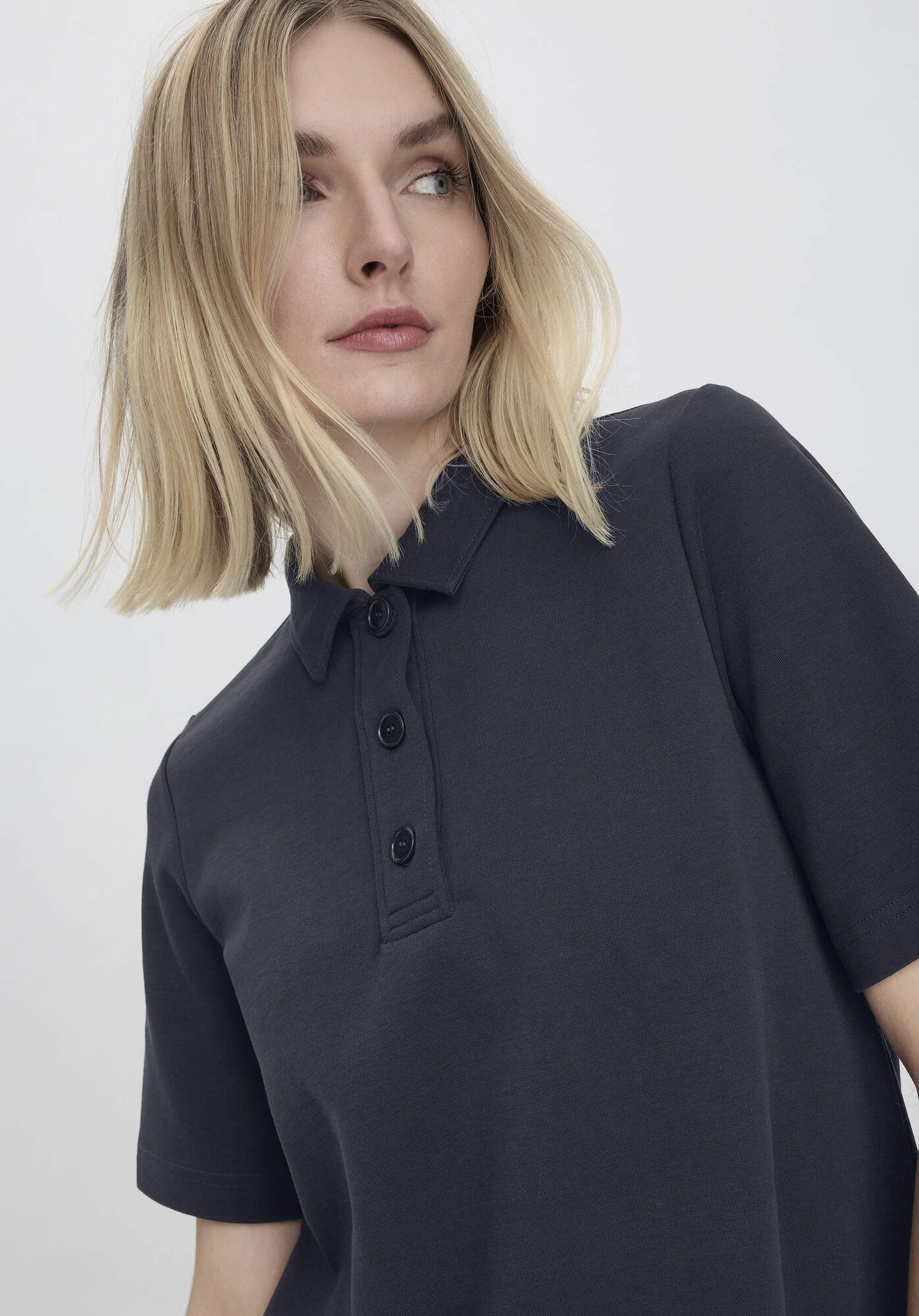 Hessnatur Jerseykleid Knielang Relaxed aus Bio-Baumwolle (1-tlg)