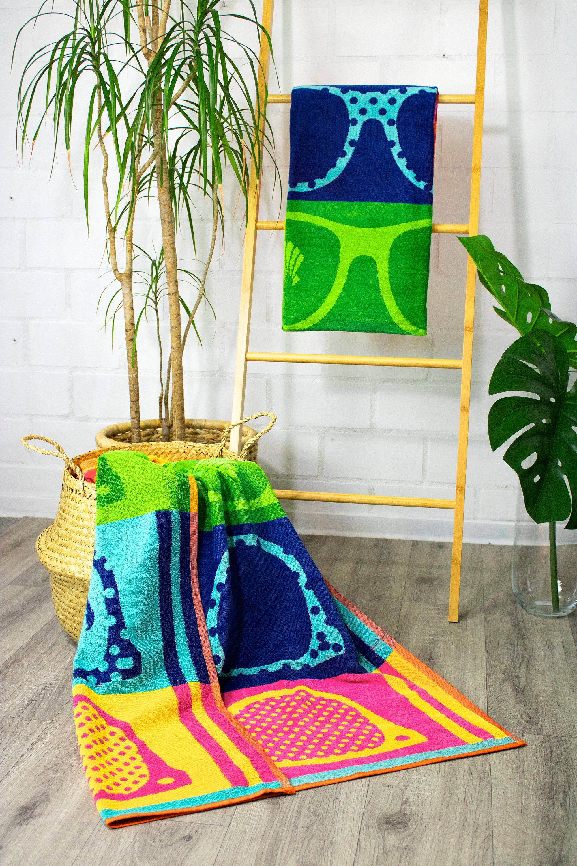 jilda-tex Strandtuch, 100% Baumwolle (1-St), weiche Frottee-Veloursqualität günstig online kaufen