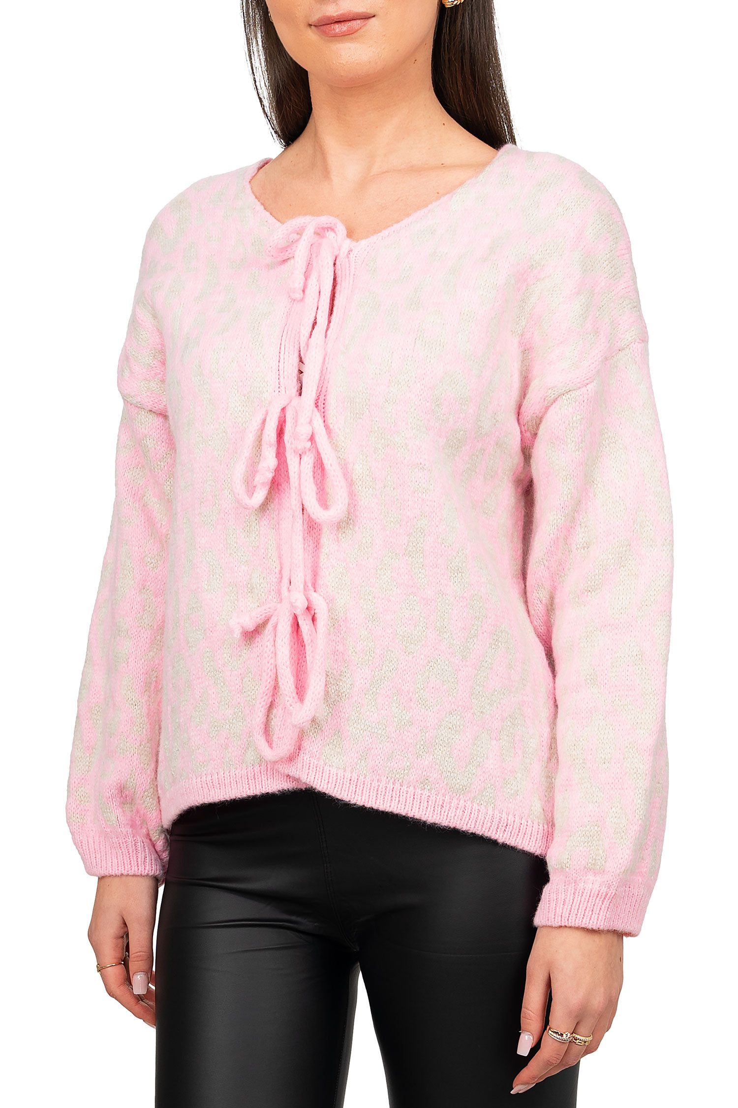 Reichstadt Strickjacke Damen Relaxed Fit Pullover 25RSW069 (1-tlg) Auffällige Schnürung auf der Vorderseite