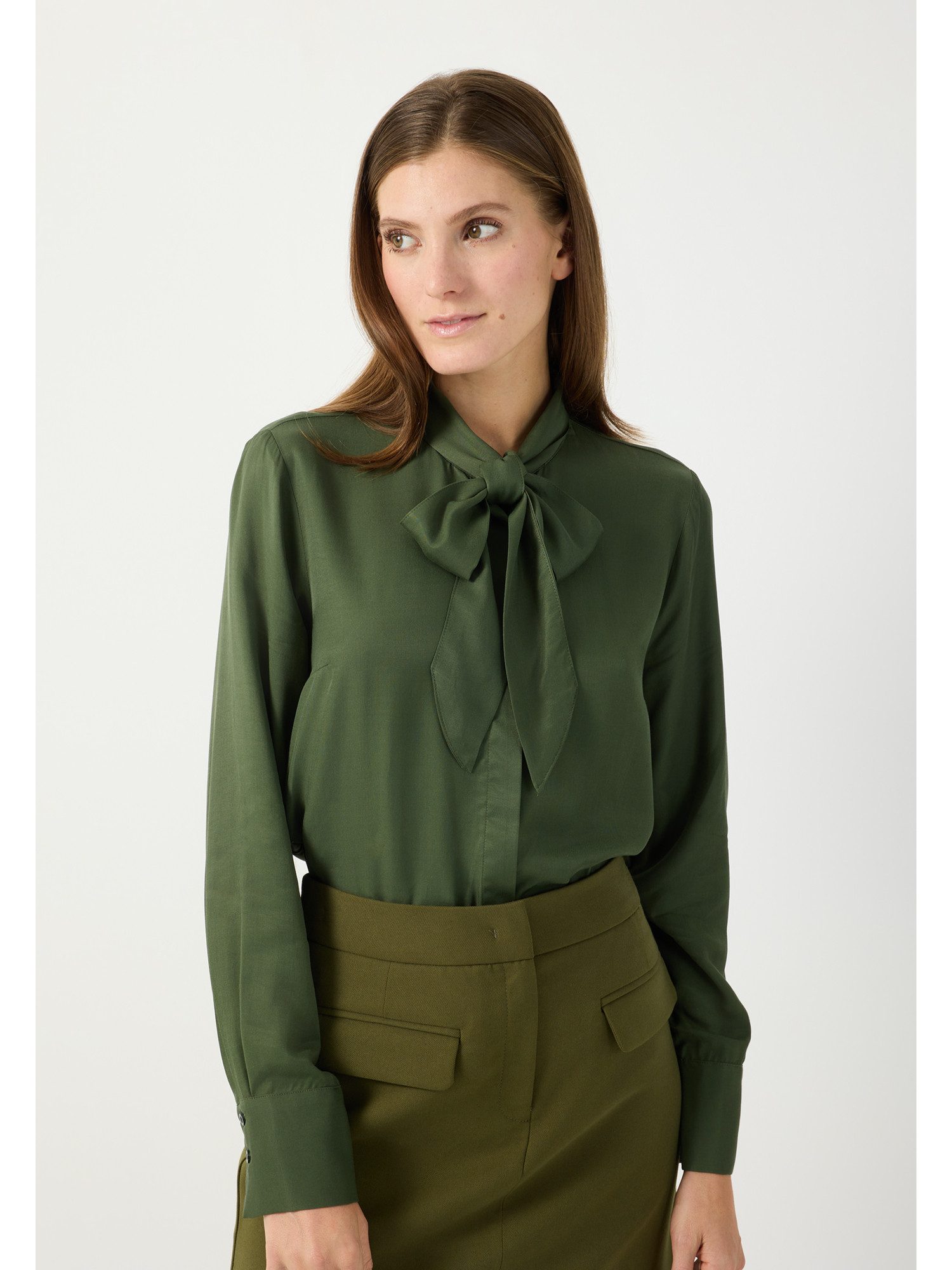MORE&MORE Langarmbluse elegante, fließende Bluse mit Schluppe