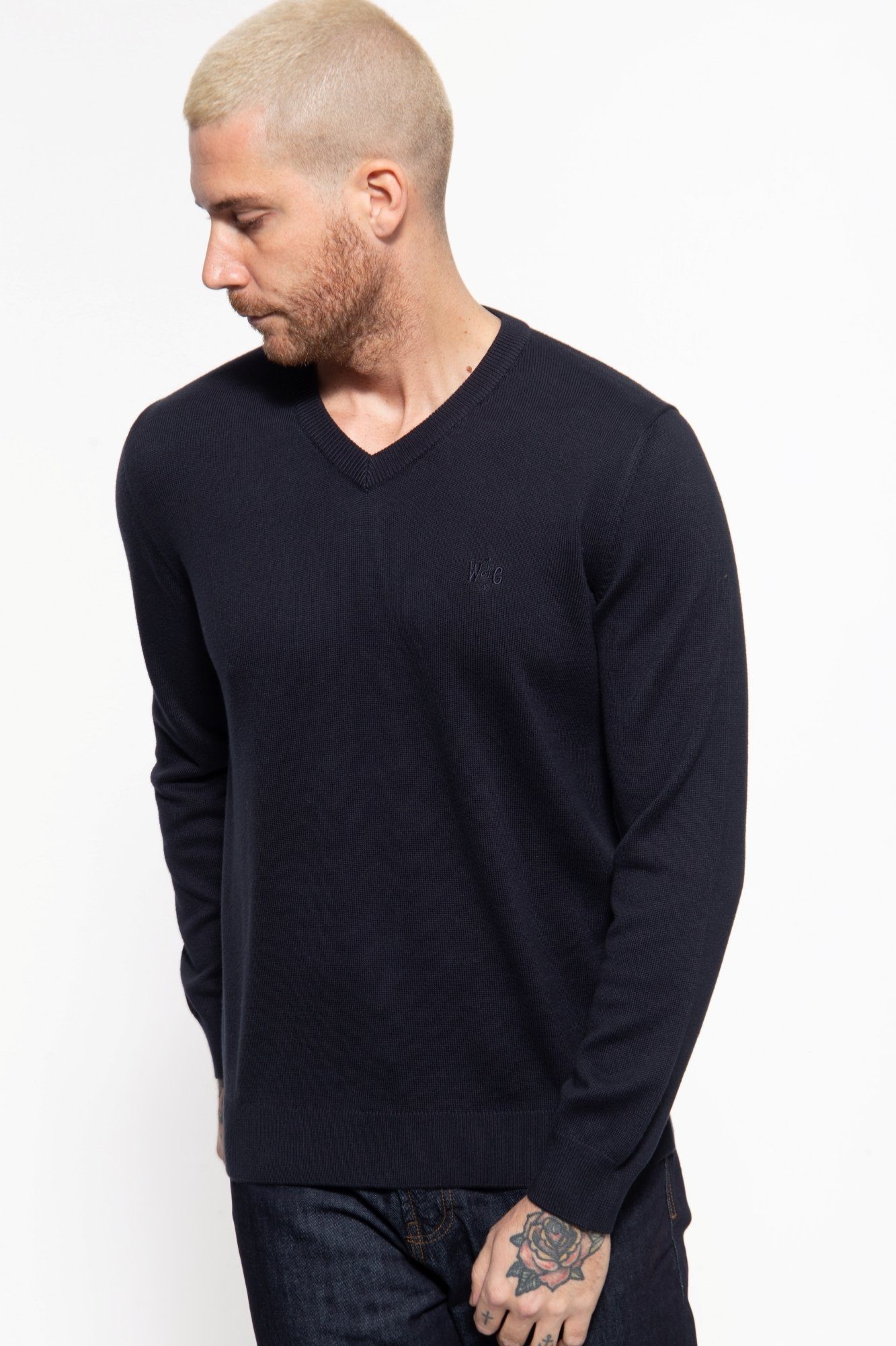 Way of Glory Strickpullover mit dezenter Logo-Stickerei auf der Brust
