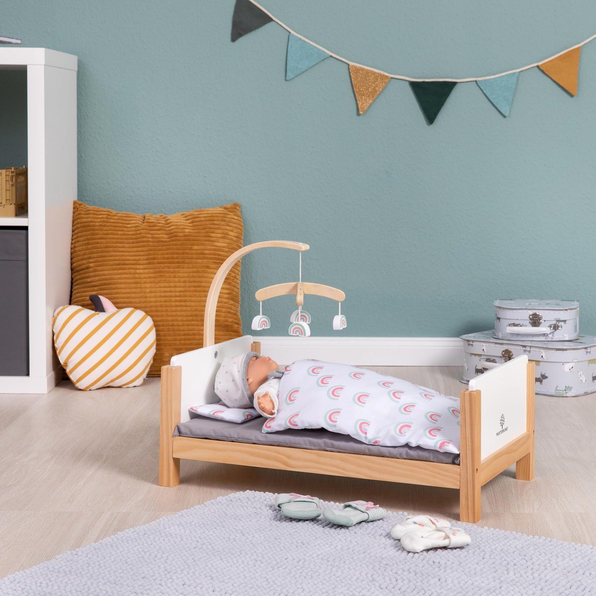 MUSTERKIND® Puppenbett Barlia, weiß/natur, mit Mobile günstig online kaufen