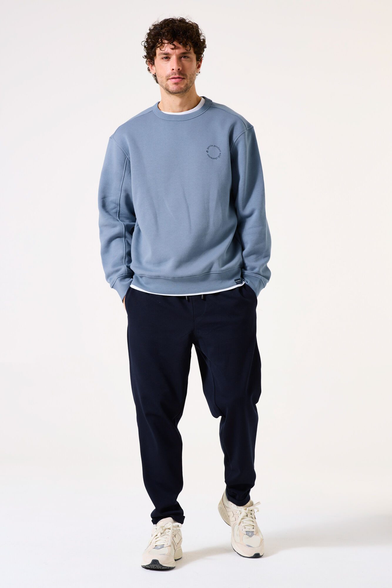 Garcia Sweatshirt men`s sweater