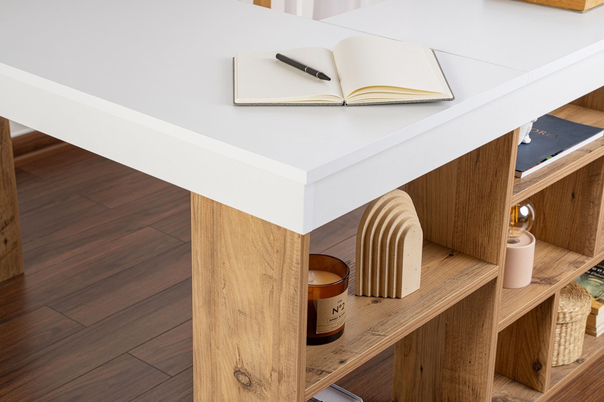 Skye Decor Arbeitstisch 100% MELAMINE COATED CHIPBOARD, 130 cm x 72 cm x 50 cm NRD1110 (Packung, 1-St., 1 Tisch), Langlebig, Kratzfest,Raffiniertes Design