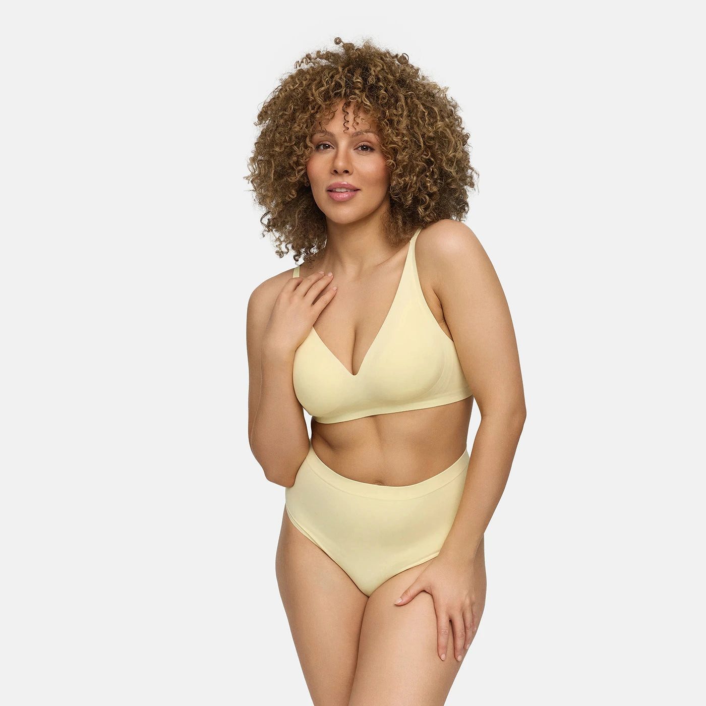 cfab (creamy fabrics) Bügelloser BH Comfort Push-Up BH-Baby Yellow-XL (1-tlg) Push-up effekt